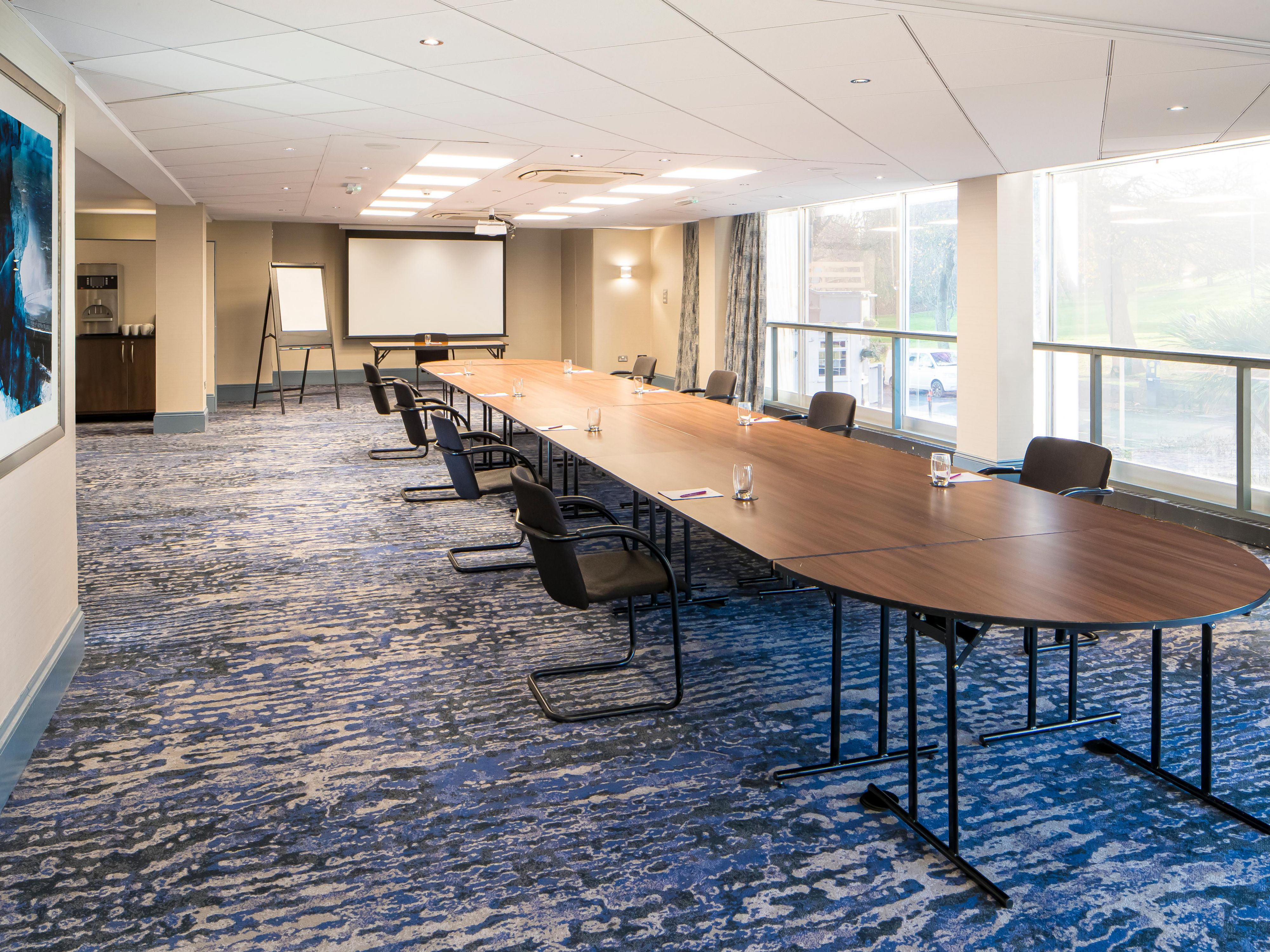 Get more from your meeting with a complimentary ‘unique experience’ when you book a day delegate package for 10 or more people. The hotel offers 6 fully equipped meeting spaces for up to 500 guests, with a dedicated meetings director, a conference café and food and drink options to match your requirements. 
