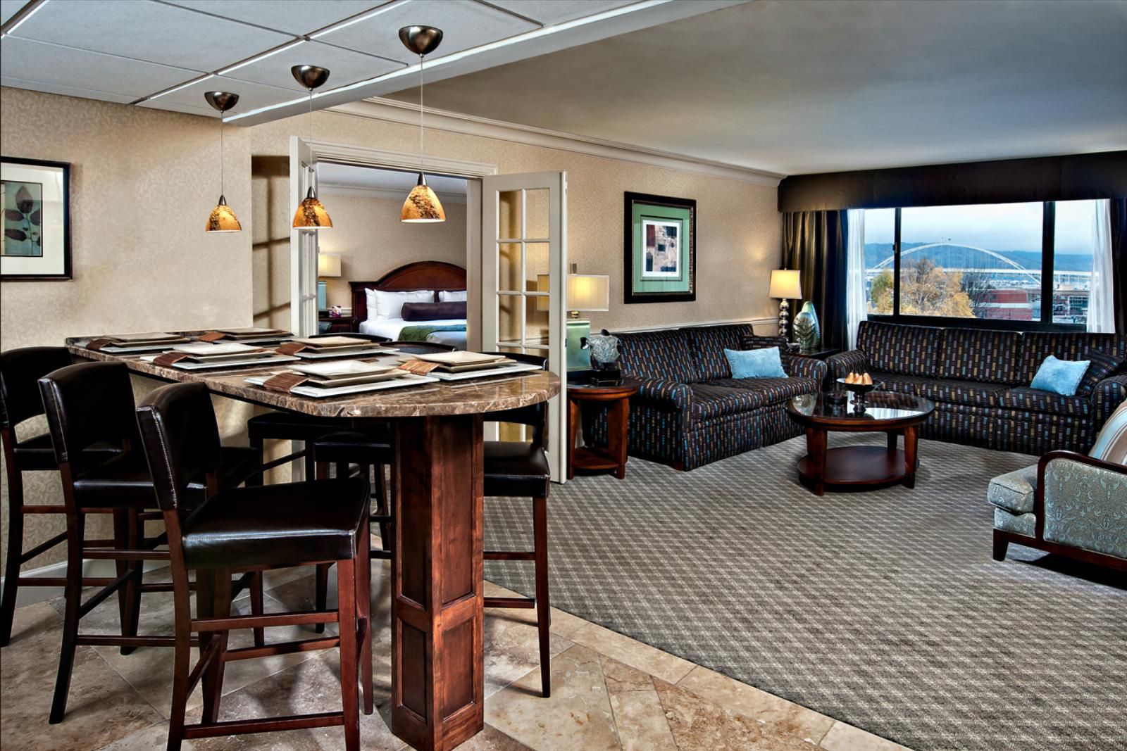Presidential Suite: Crowne Plaza Portland Downtown Convention