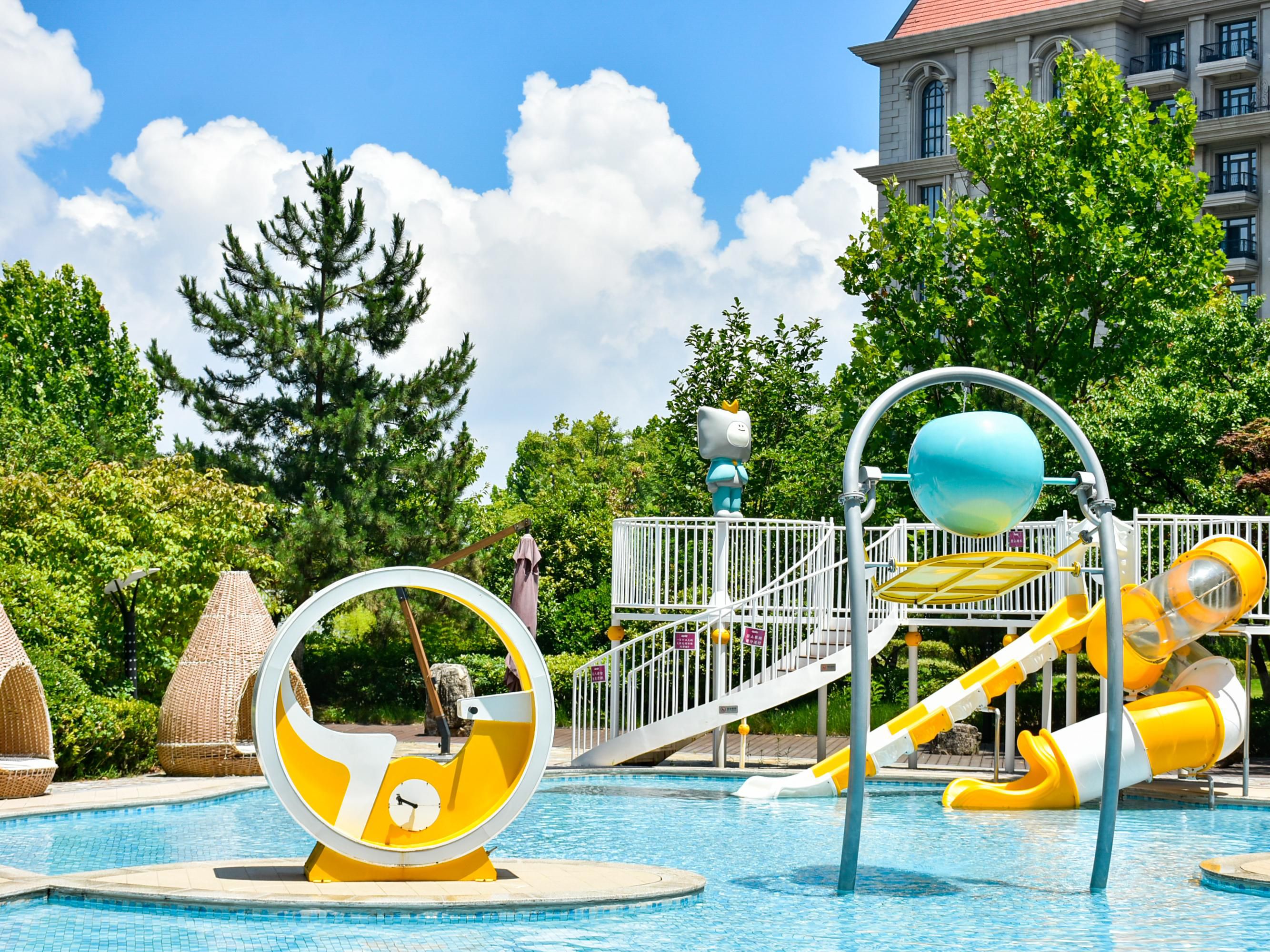 حديقة كراون فاميلي المائية في الهواء الطلق