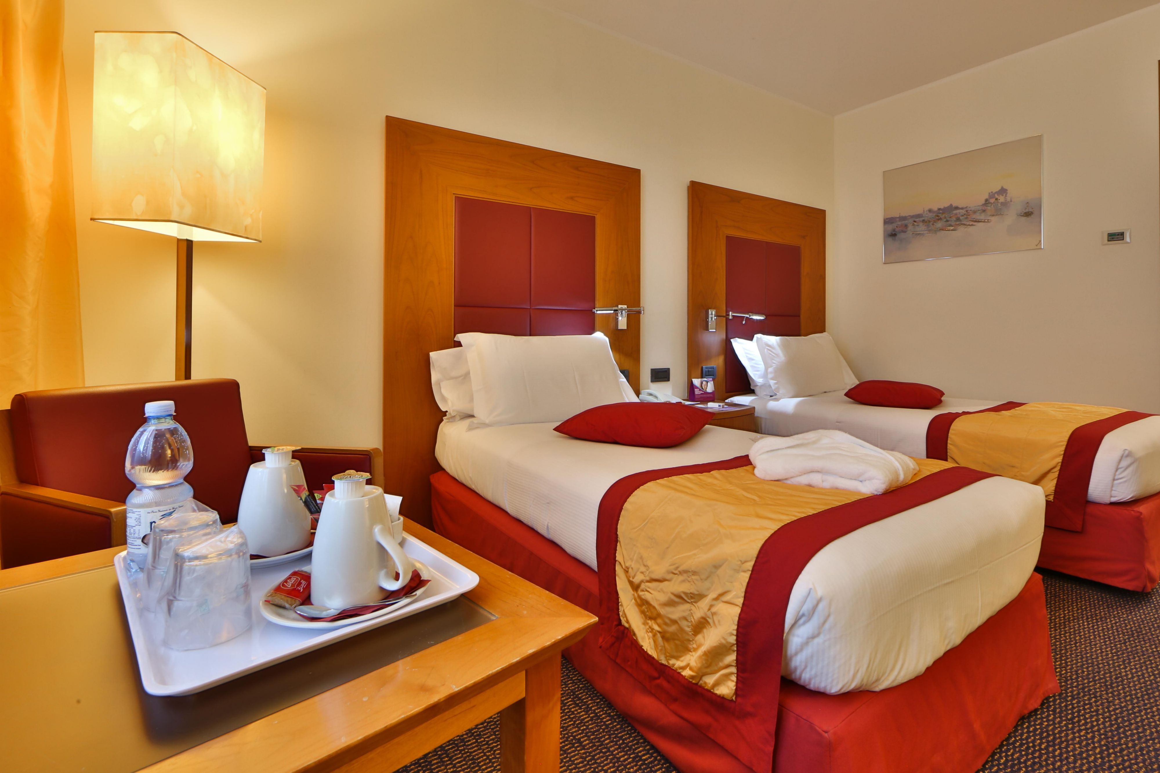 For your stay, choose our twin beds room