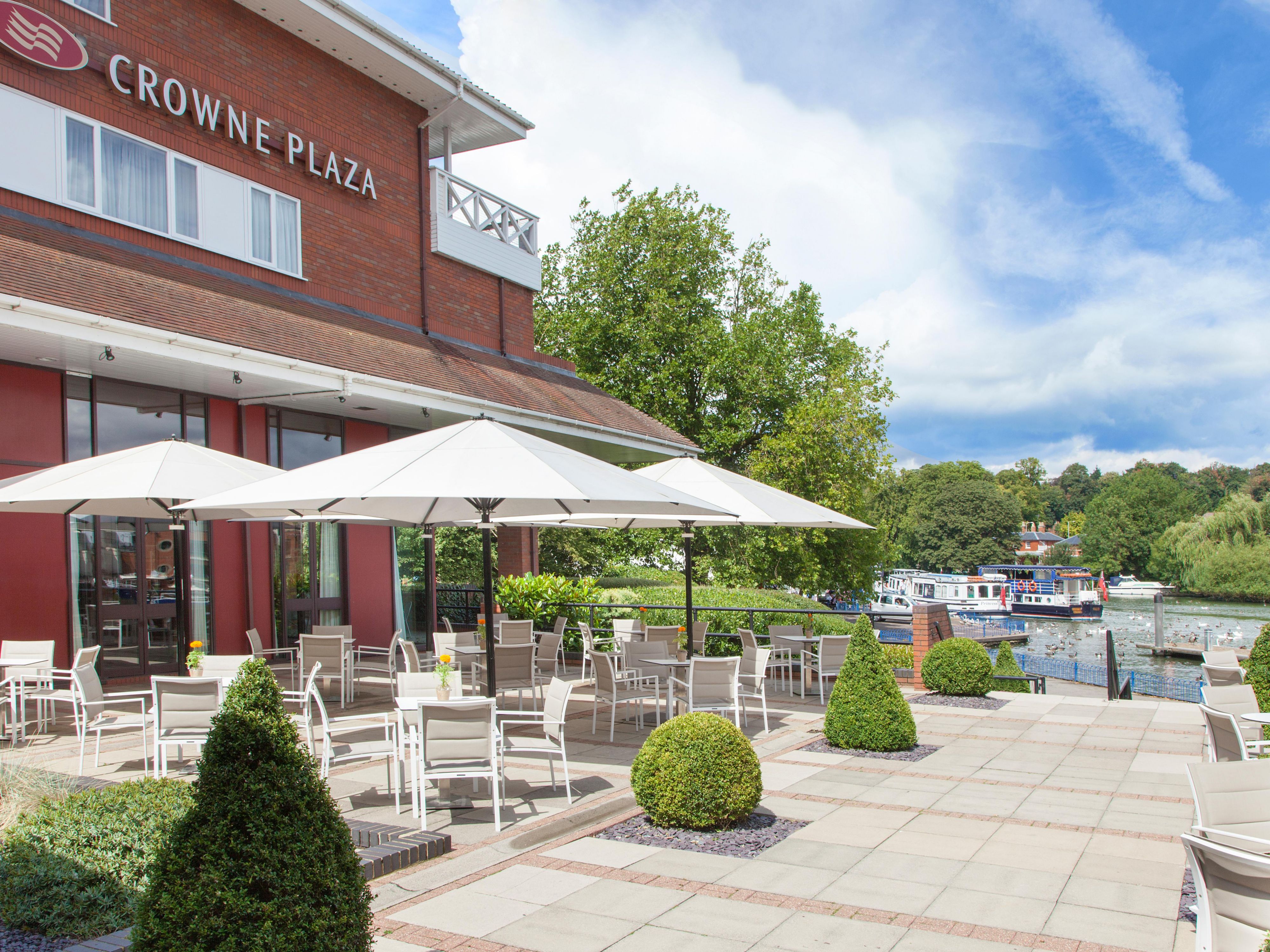 The Riverside Terrace is the ideal place to eat, drink, meet with friends and simply sit back, relax and enjoying the beautiful views of the River Thames.