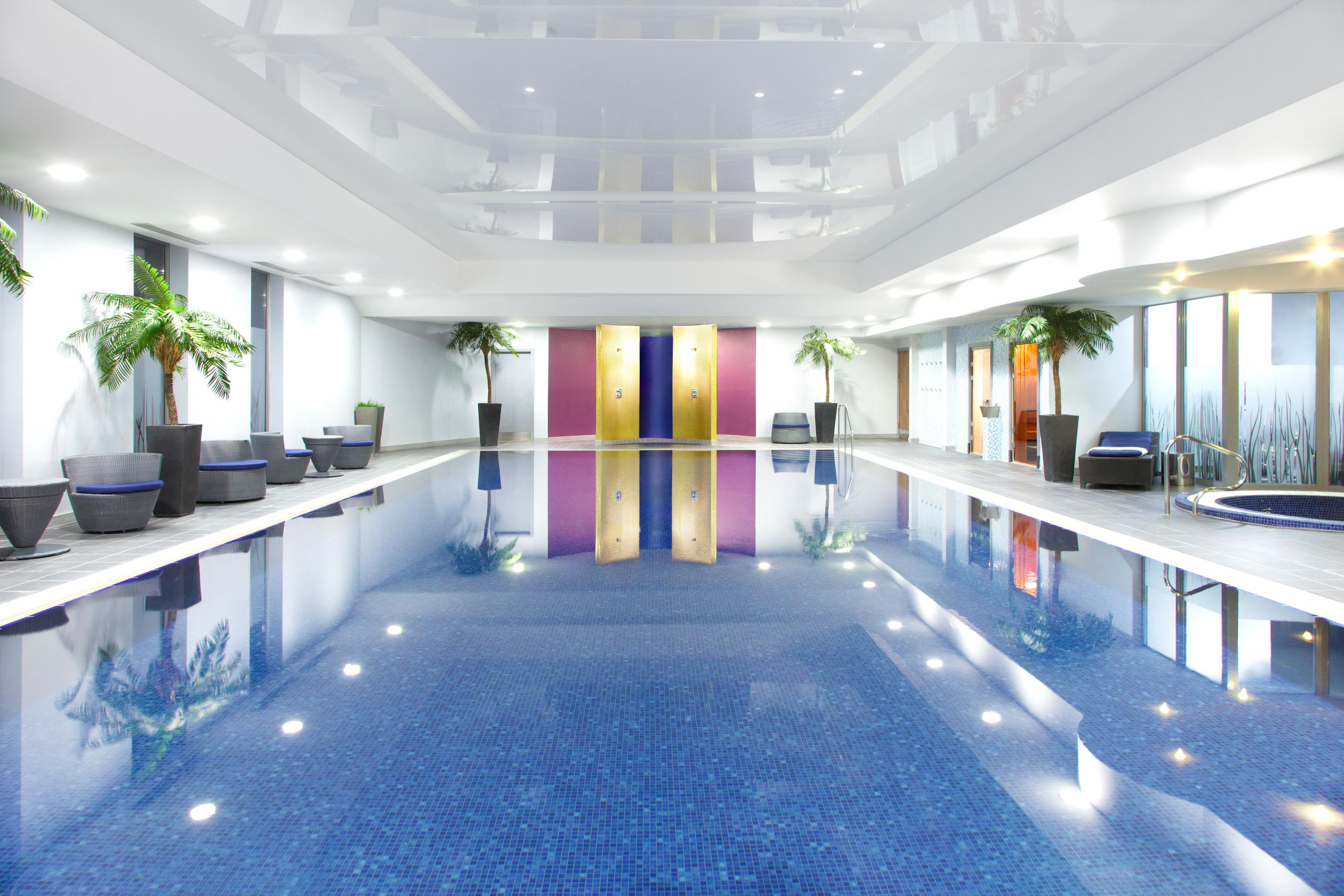 Crowne-Plaza-Reading-revive-Health-Club-Swimming-Pool