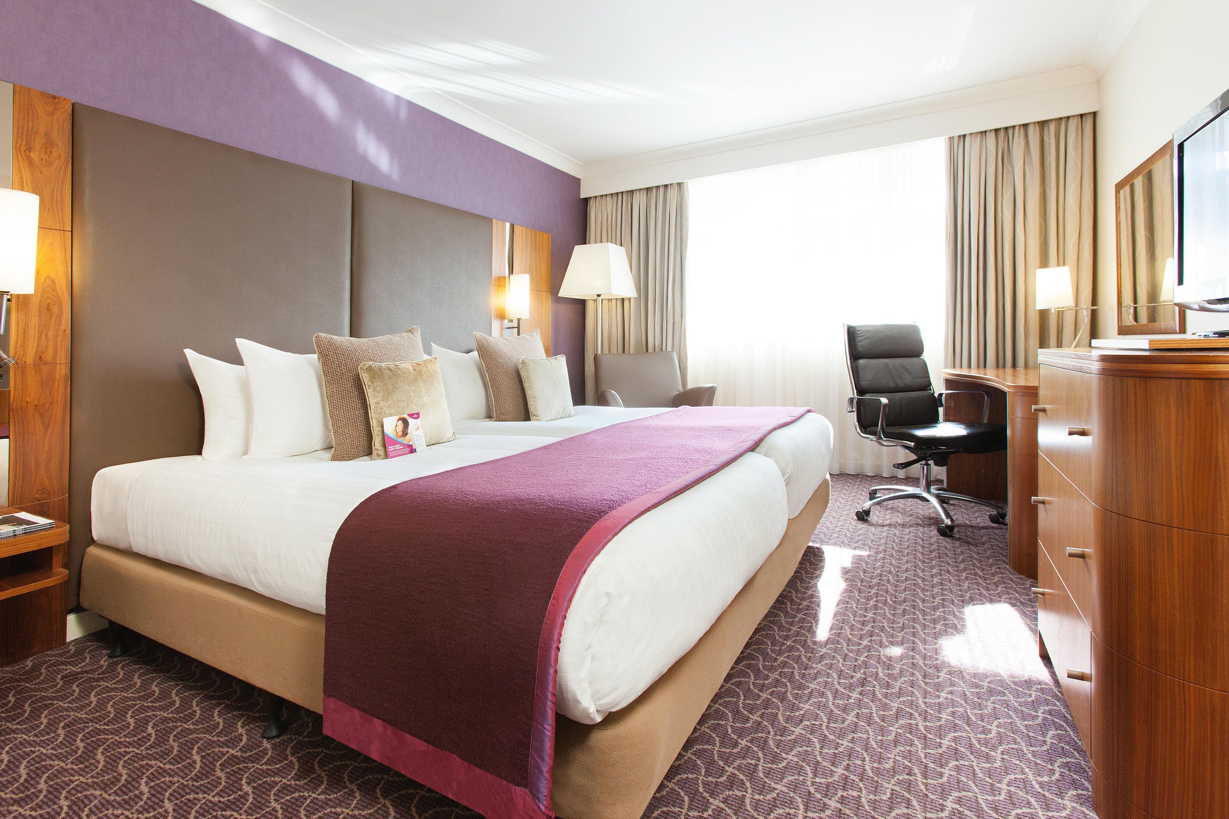 Executive room with either a double or 2 single beds
