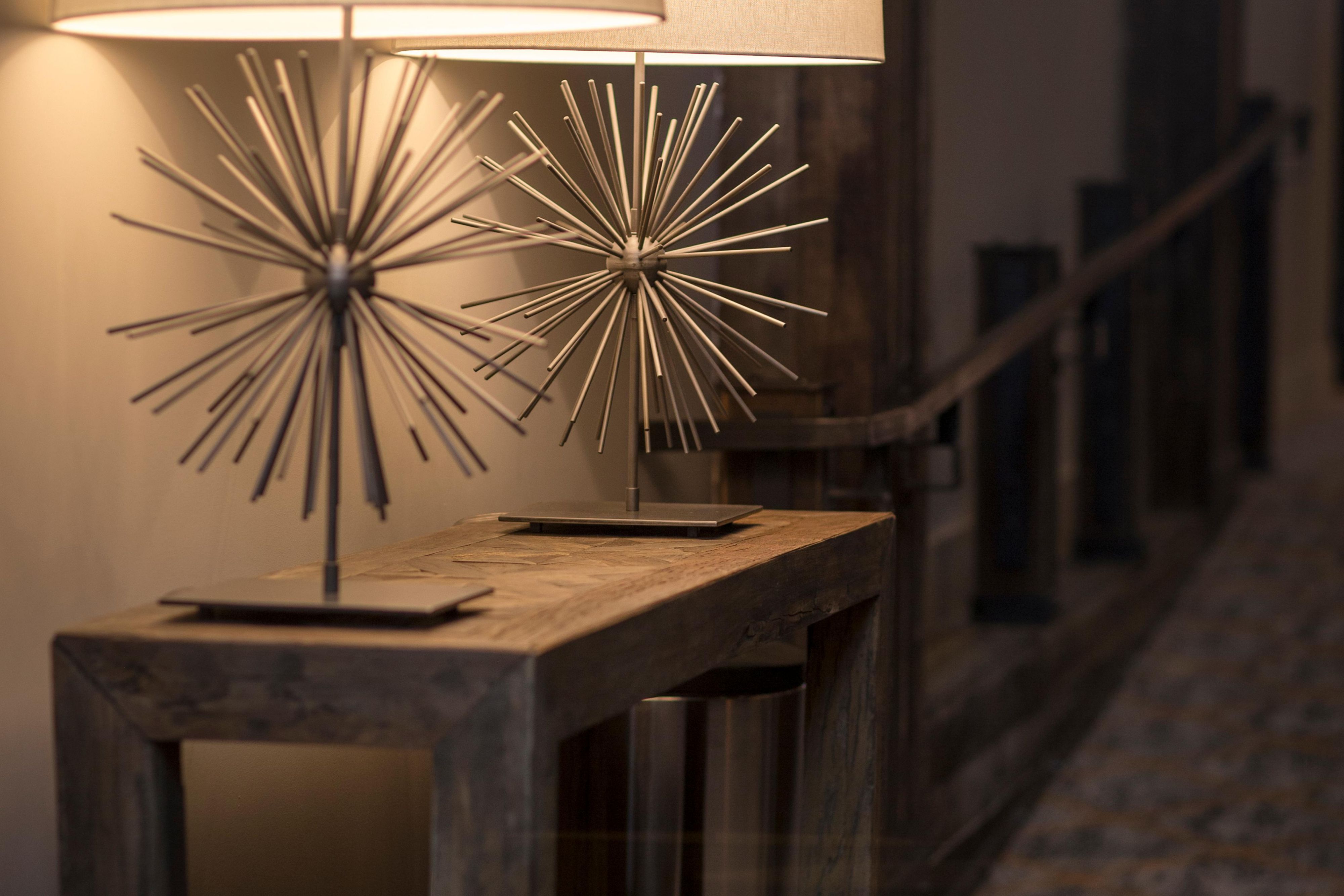 A rustic chic look can be found all over the Crowne Plaza