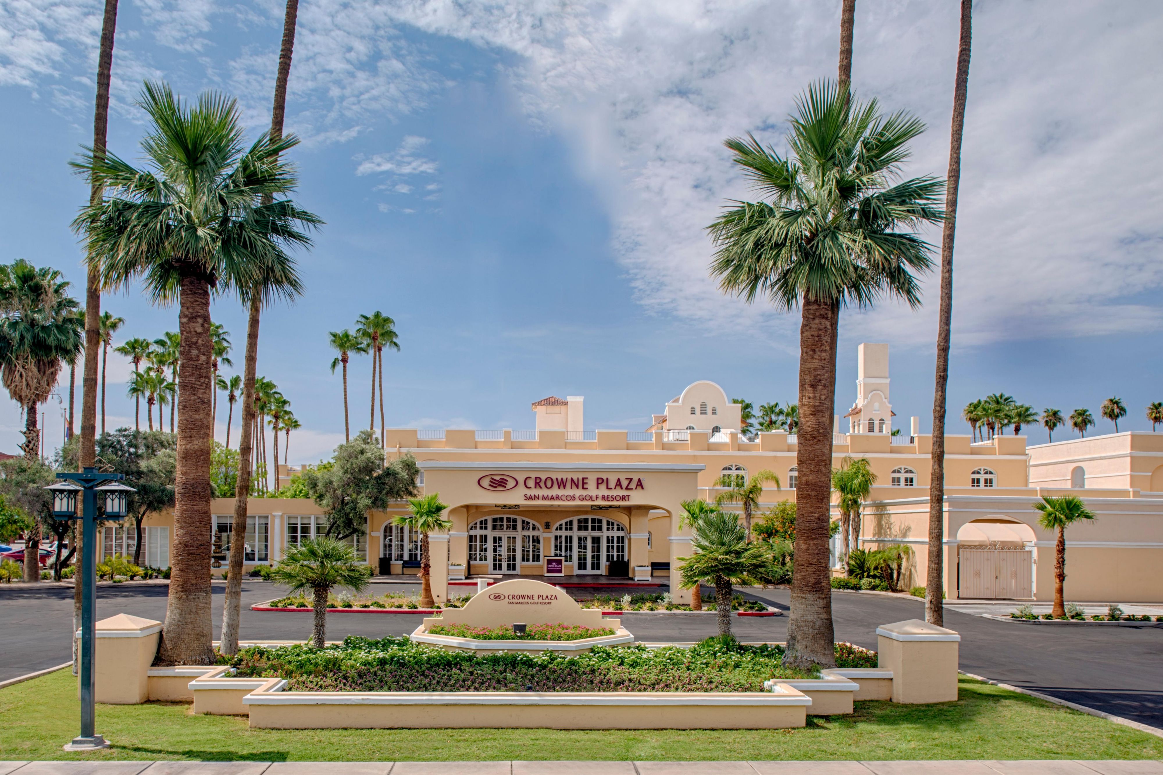 Business Hotel in Chandler, AZ | Crowne Plaza Phoenix - Chandler Golf ...