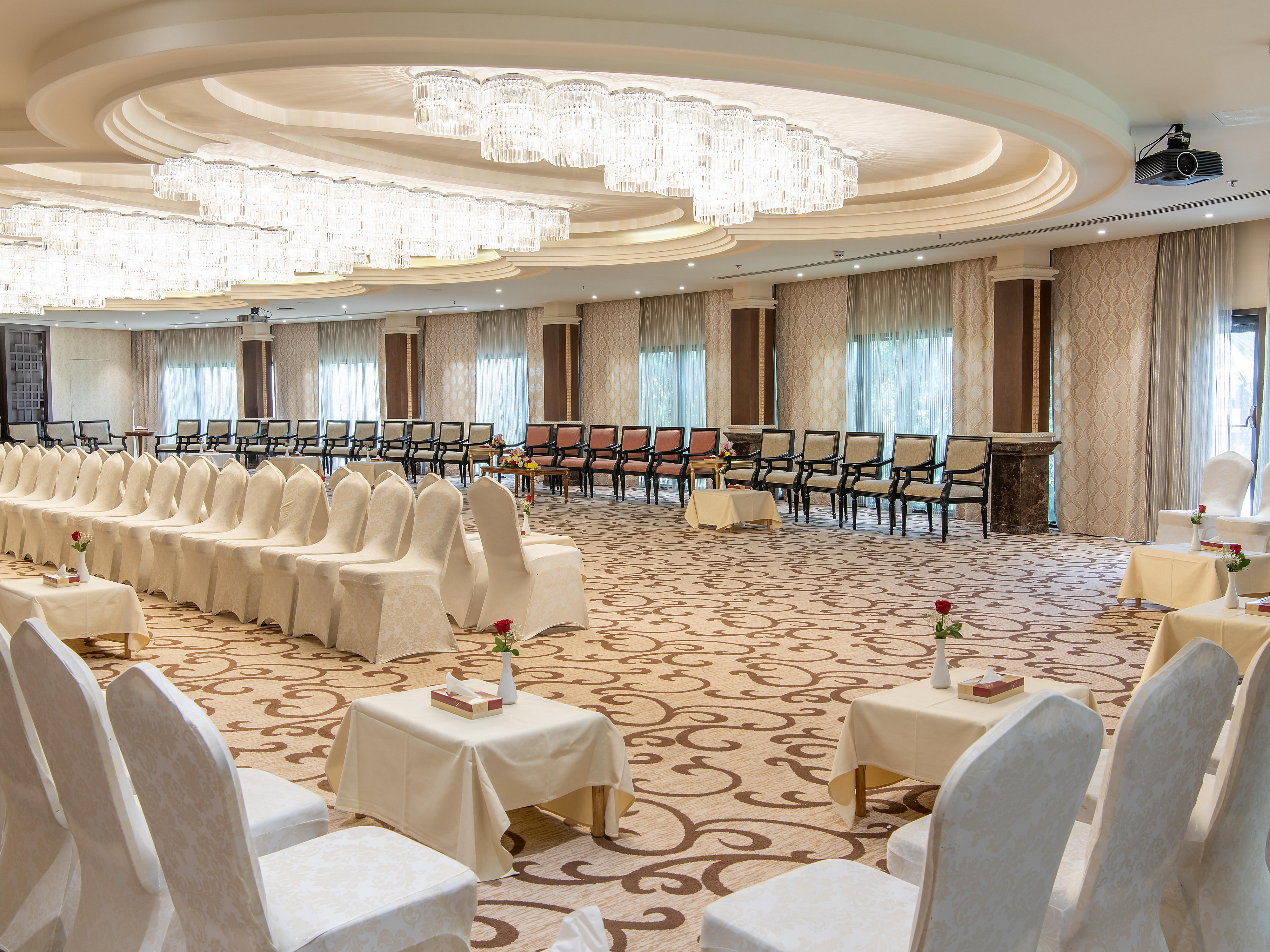 Crowne Plaza Riyadh Palace Hotel Meeting Rooms For Rent In Riyadh Ihg