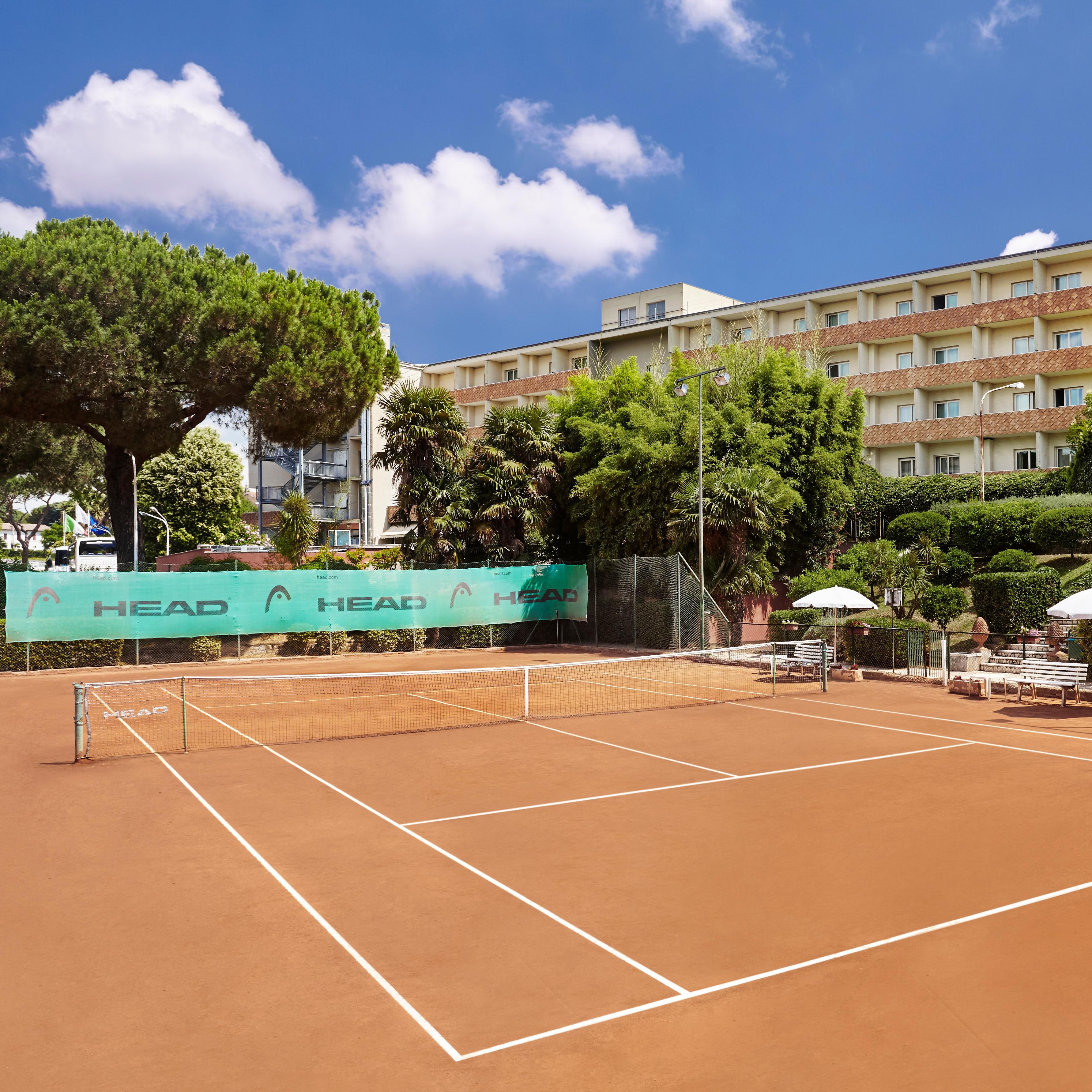 Take advantage of our 2 tennis courts while staying at the hotel