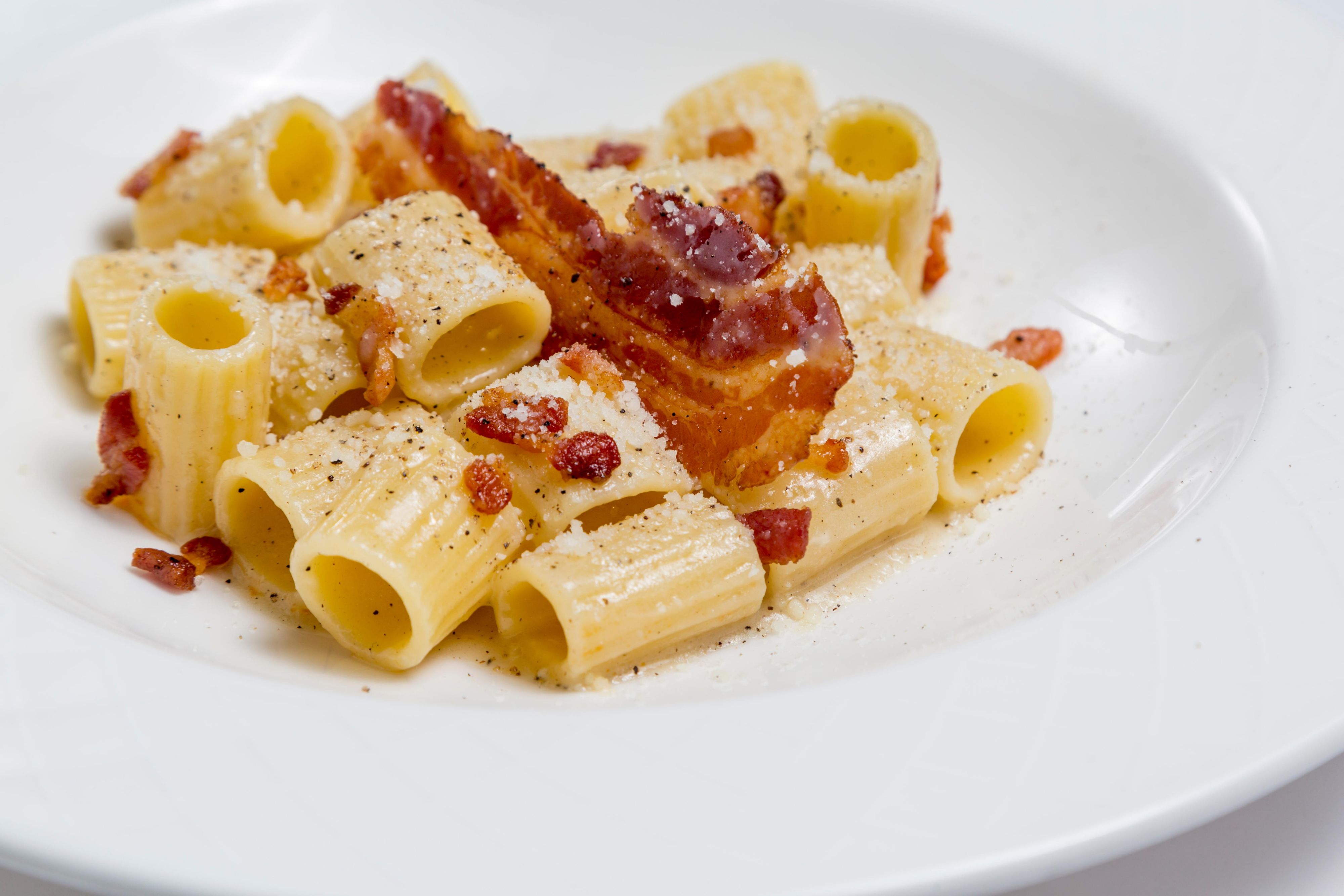 Gricia: Short pasta with bacon