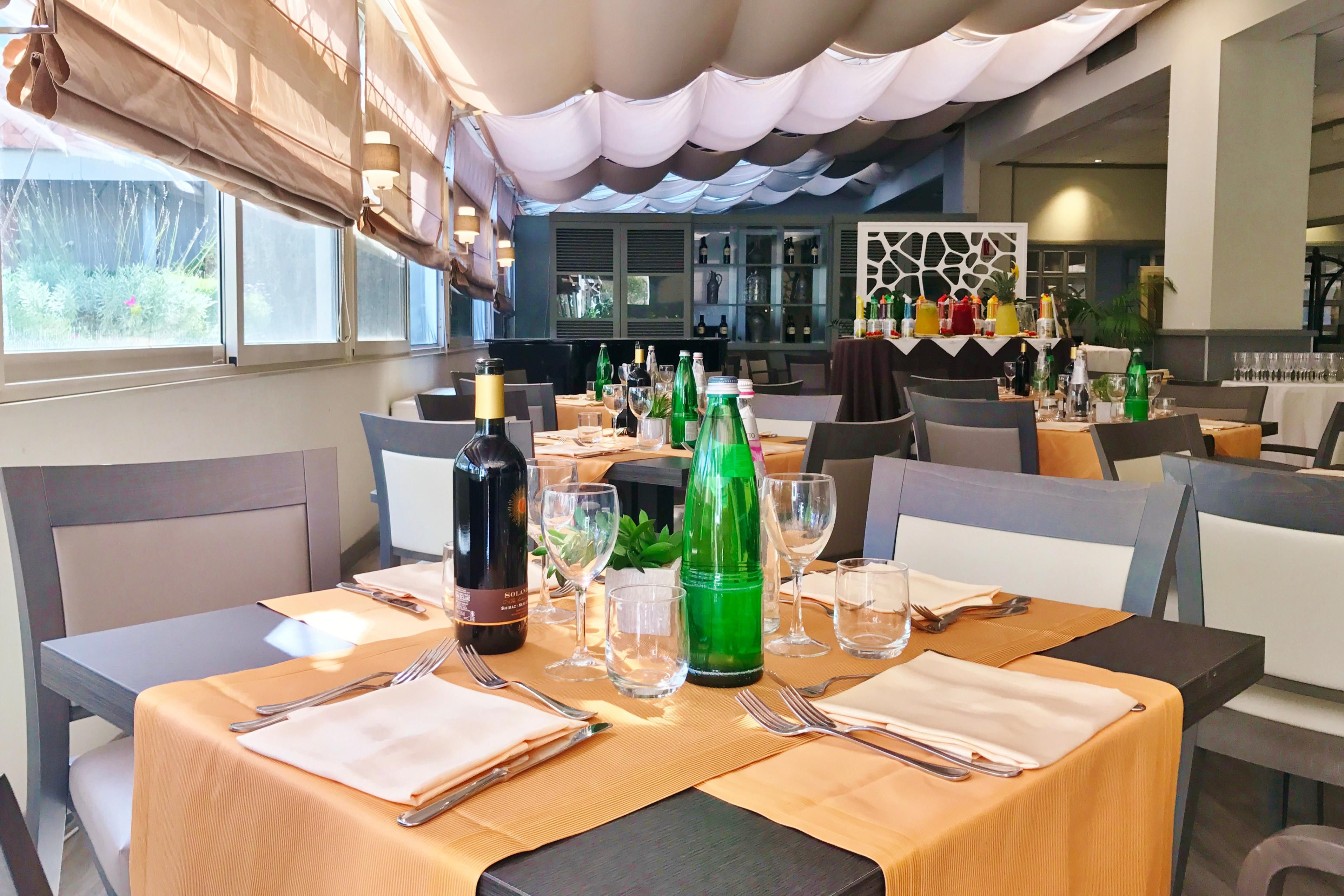 Enjoy Le Jardin d&#39;Hiver restaurant for your special event