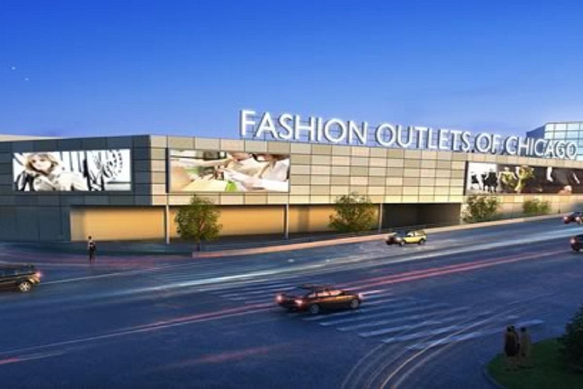 Fashion outlet mall