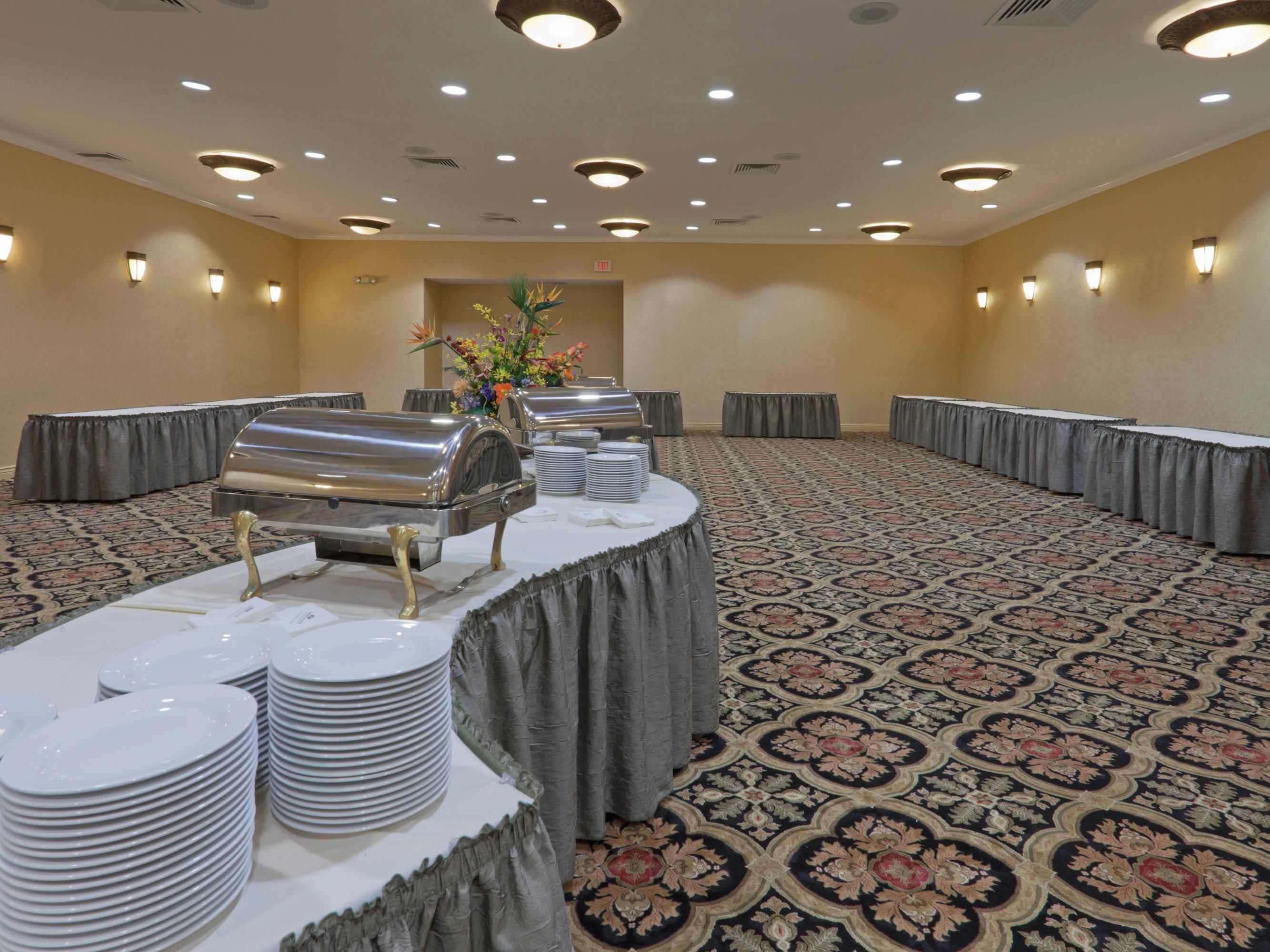 Our Lahaina Bay room is perfect for social events