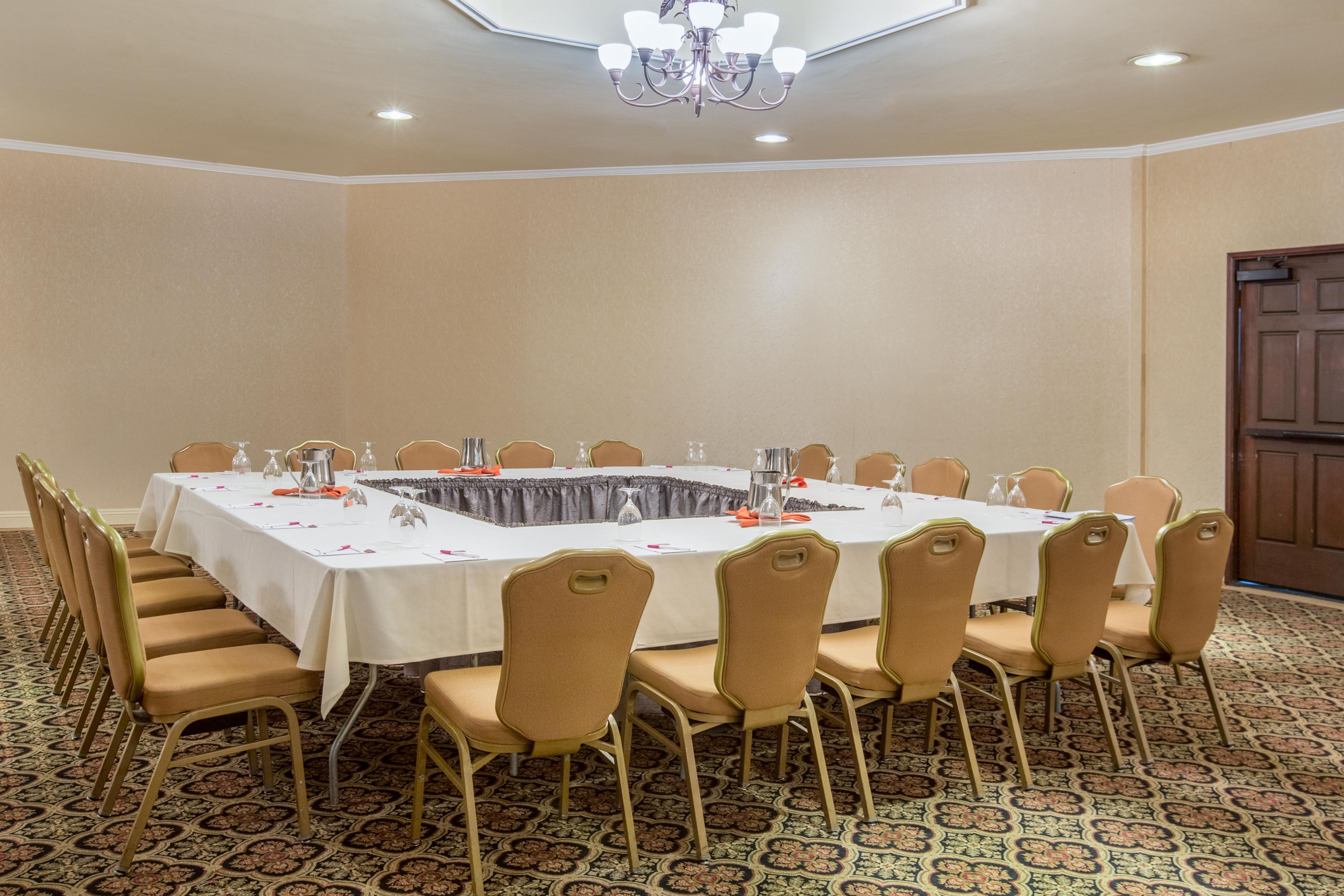 Paradise meeting room