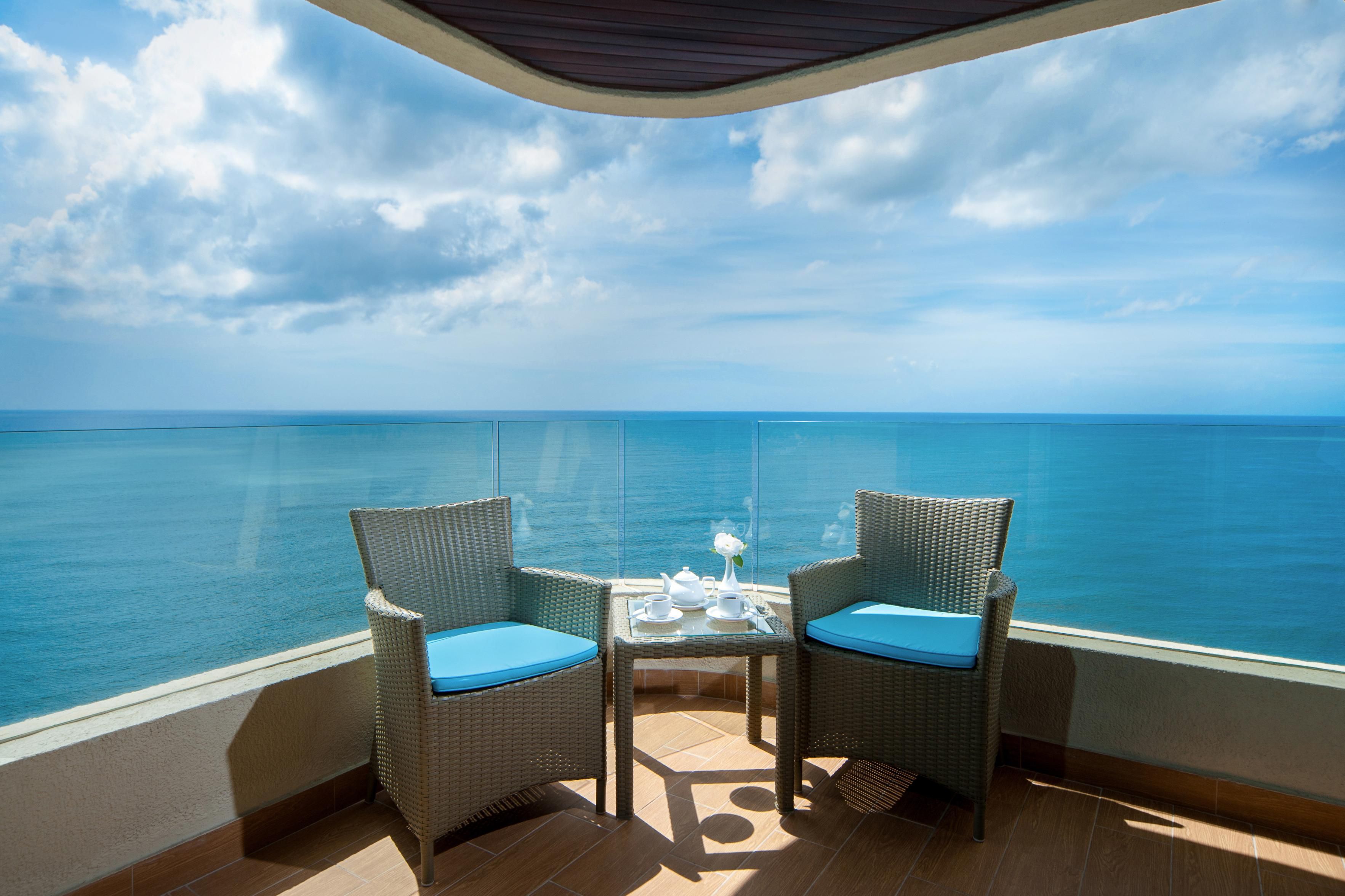Making every stay more memorable with spectacular views.