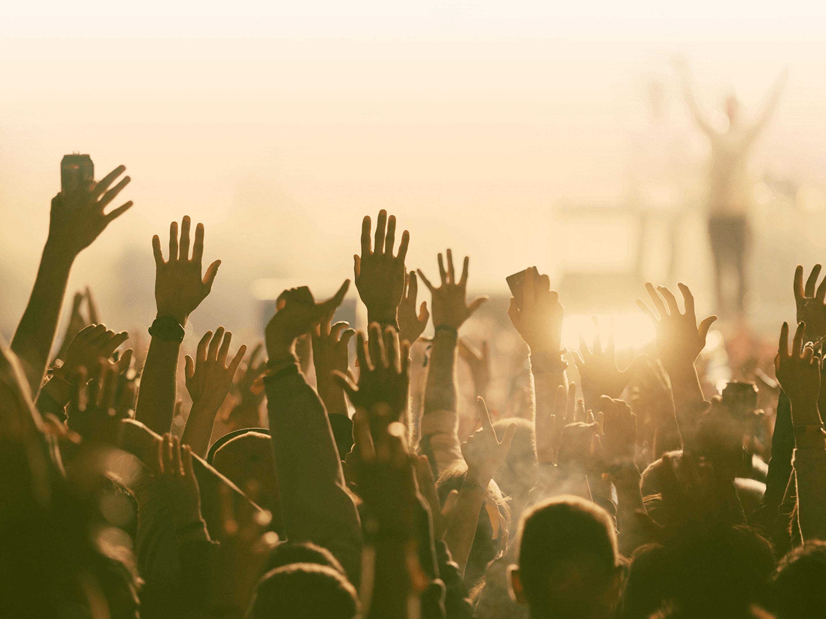 Experience the excitement of concerts in Santo Domingo with our special promotion. Including accommodation for 1 or 2 people and daily breakfast and late check-out until 2 PM, subject to availability. Enjoy access to our pool, gym, and sauna, along with a 10% discount on beverages. Don’t miss the chance to enjoy the music and an unforgettable stay.