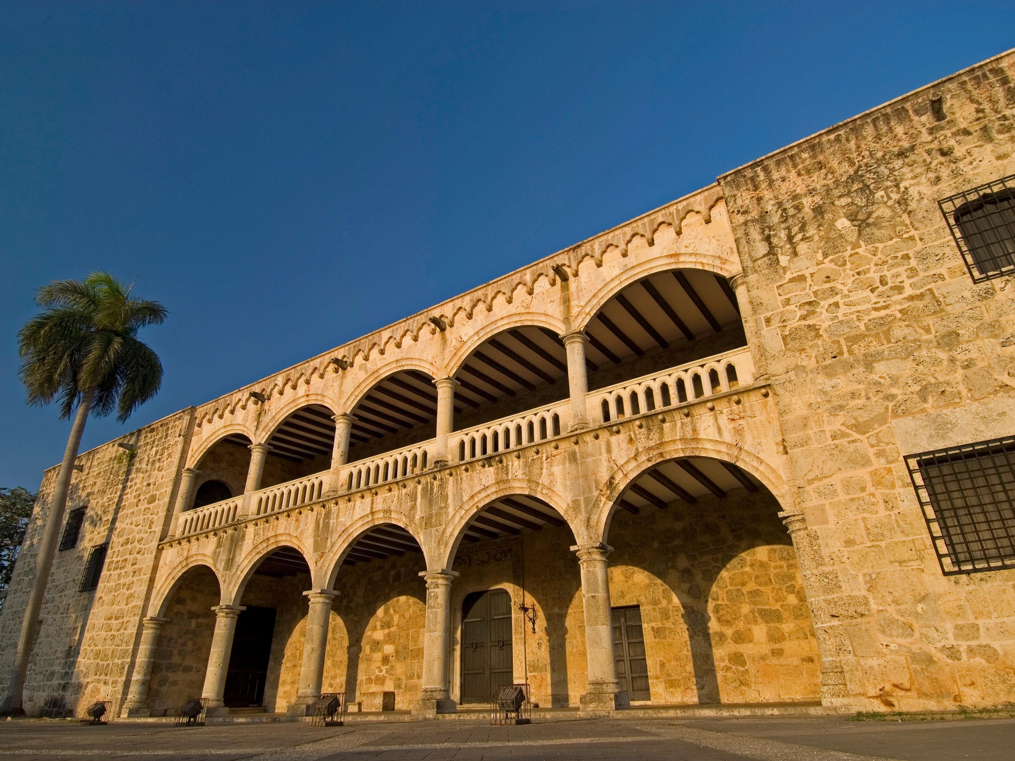 Positioned on the iconic Malecon, our hotel offers the perfect blend of convenience and elegance. Minutes from the historic Colonial Zone, premier shopping, and top dining, our location connects you to the city’s culture, business, and vibrant energy. Our prime location makes us the ideal base for your Santo Domingo adventure!