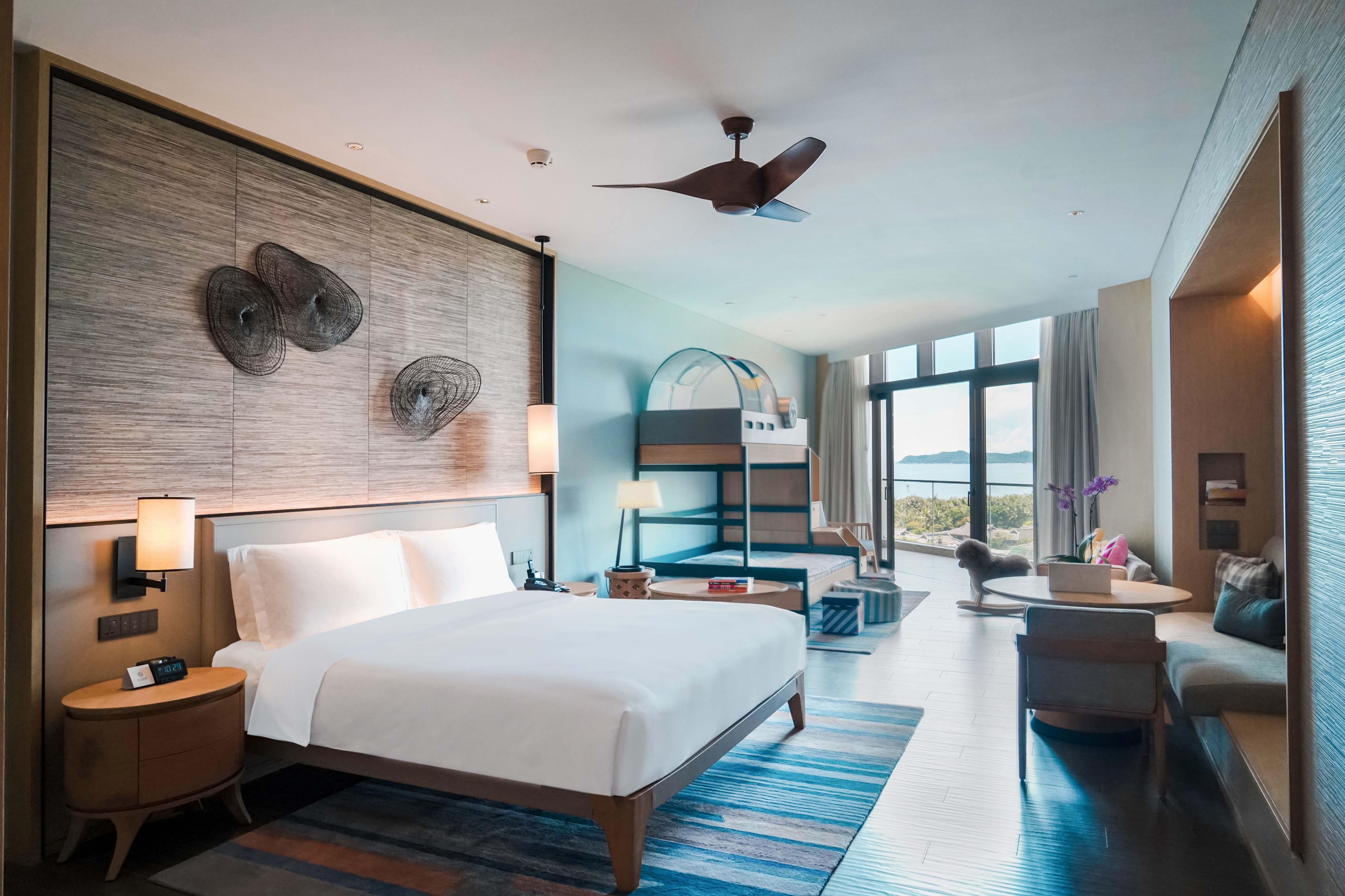 Crowne Plaza Sanya Haitang Bay Resort - Sanya, Mainland China