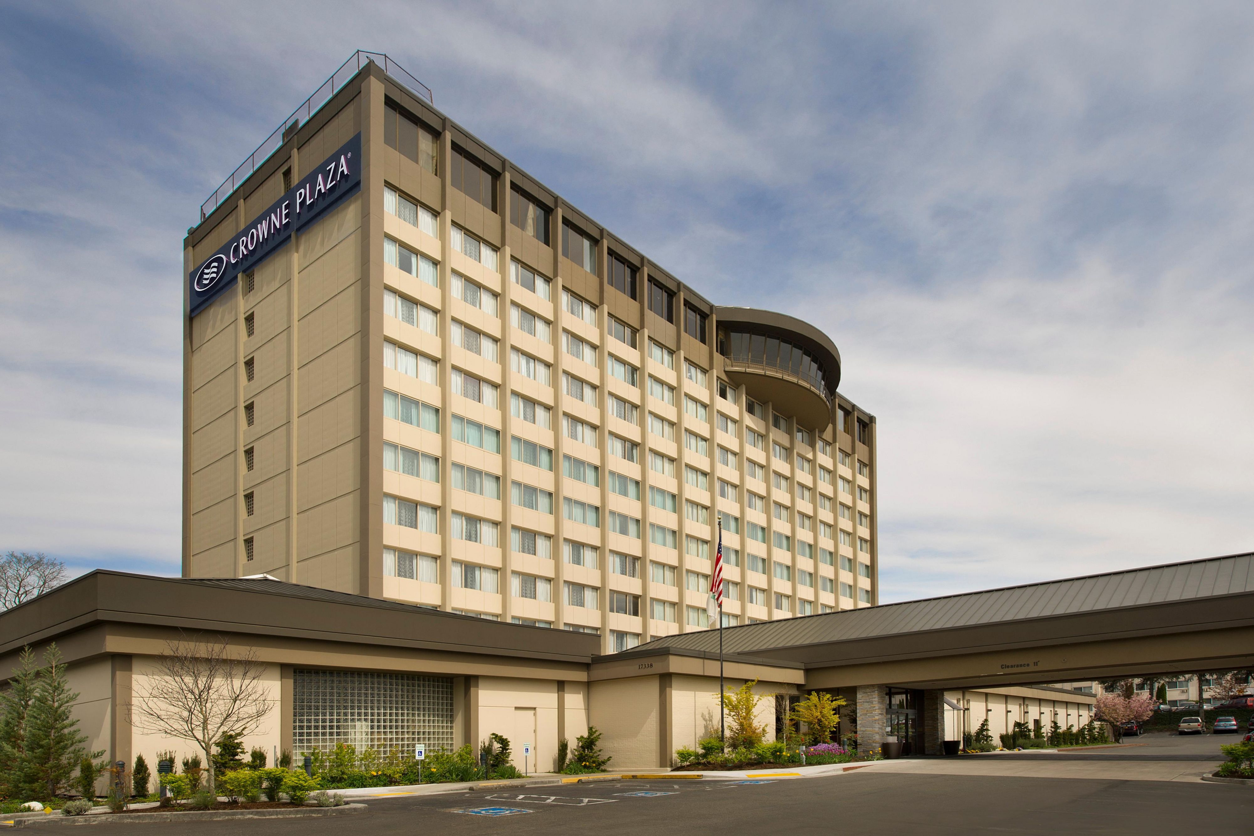 Crowne Plaza Seattle 4080585678 3x2