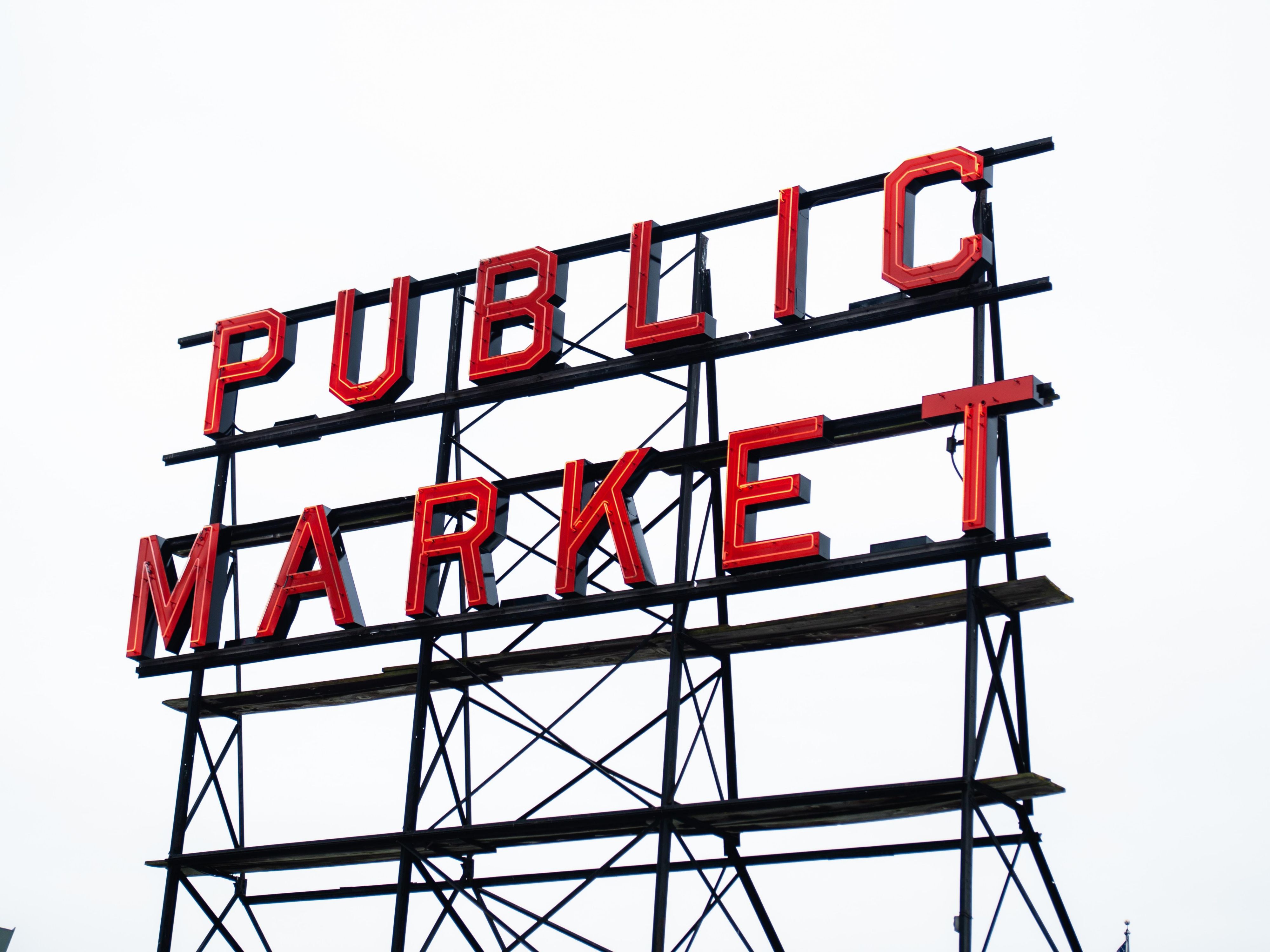 Wake up with an early morning stroll down to the Pike Place Market, a premier farmers’ market offering exclusive goods and customized services. With hundreds of businesses to explore, “The Market” offers visitors a place to find a wide variety of Seattle’s most unique local treasures.