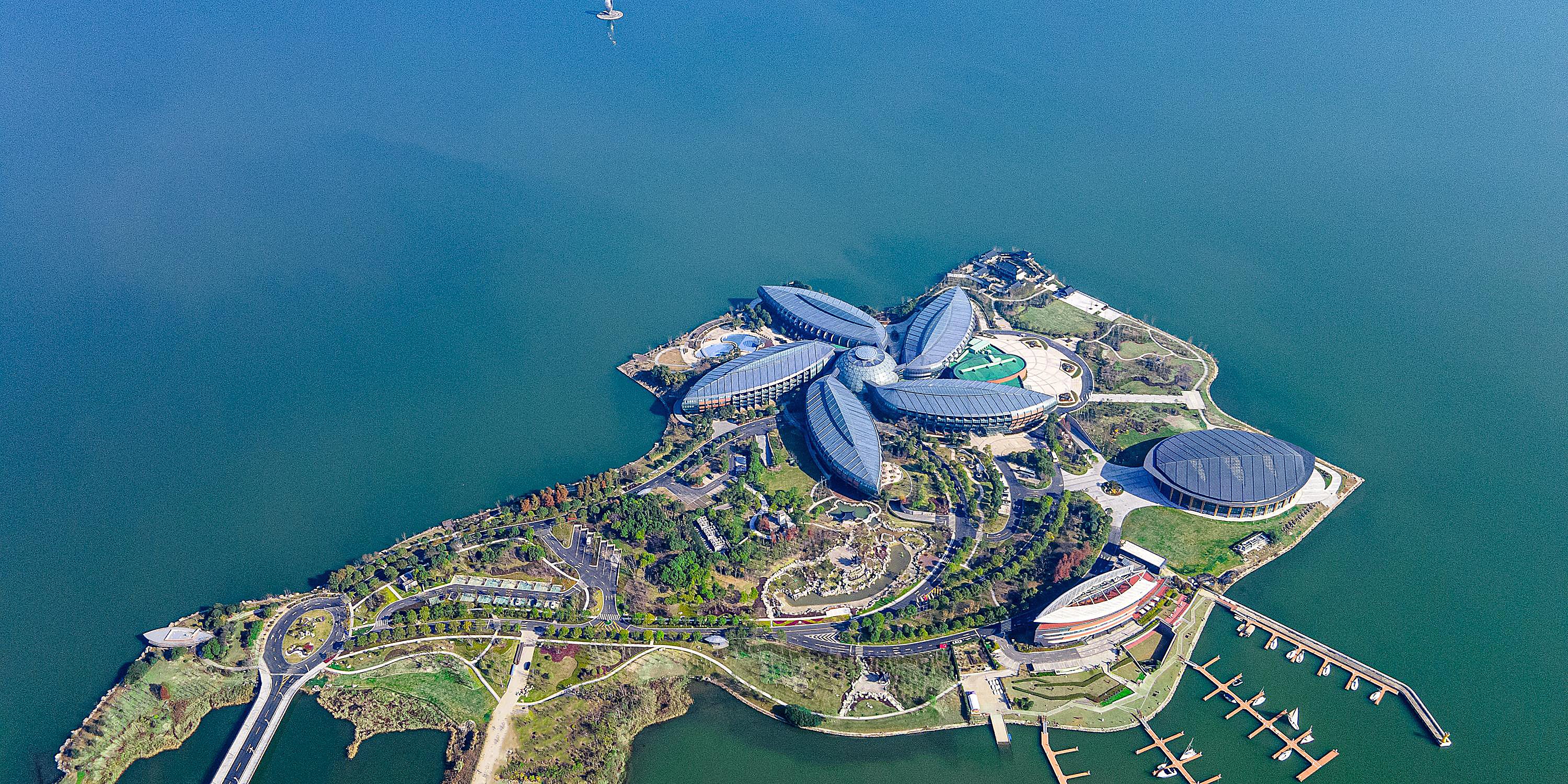 crowne plaza 上海滴水湖皇冠假日酒店