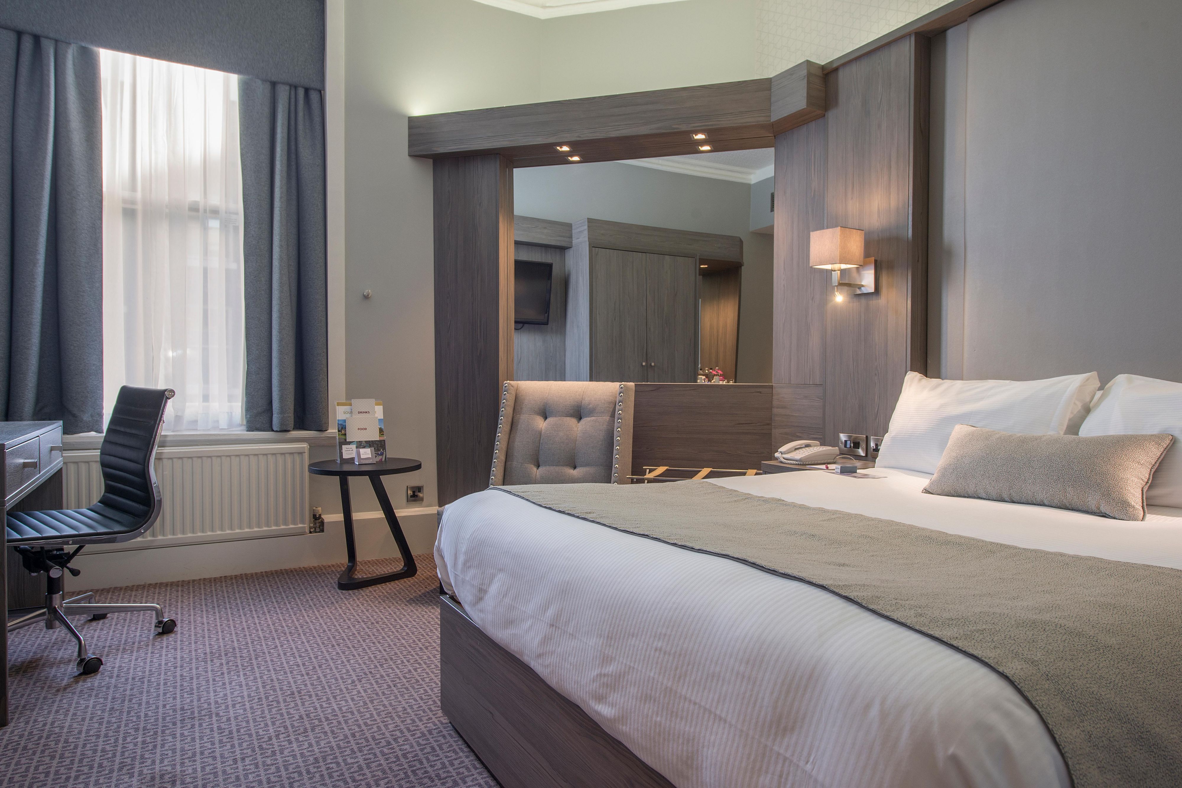 Newly refurbished Superior rooms with double bed
