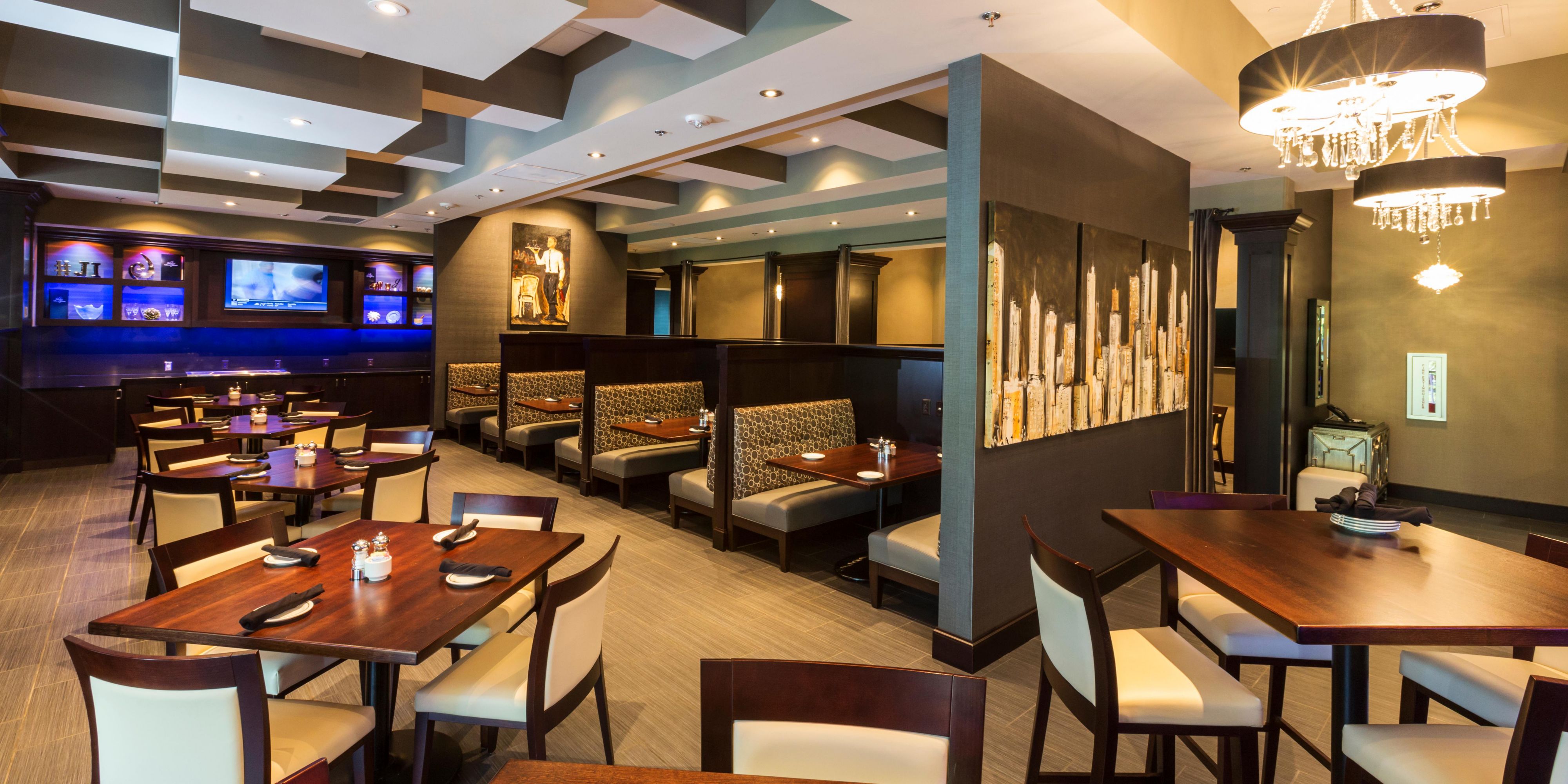 Relax and enjoy the soothing ambience of our restaurant.