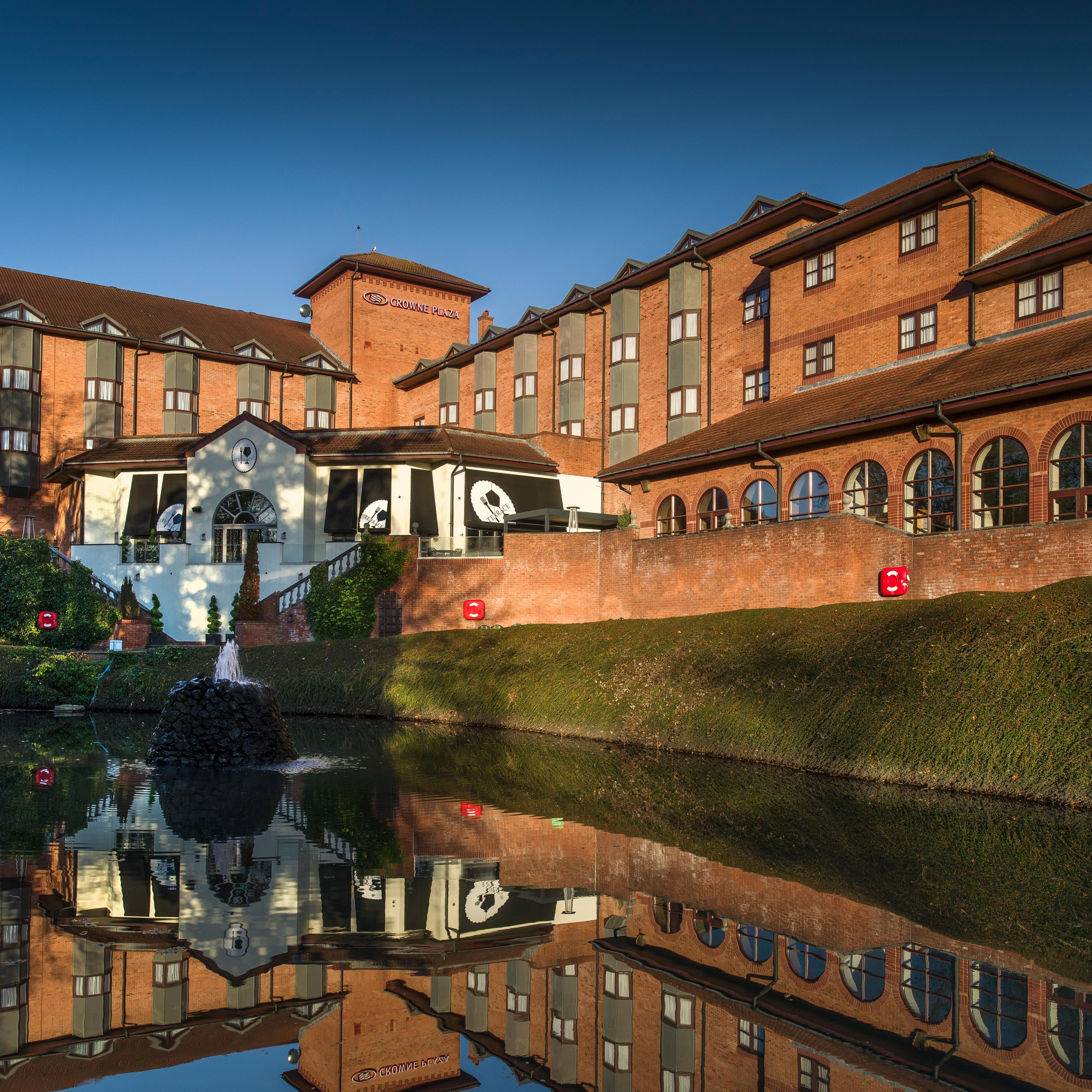 A luxurious lakeside hotel, Crowne Plaza Solihull.