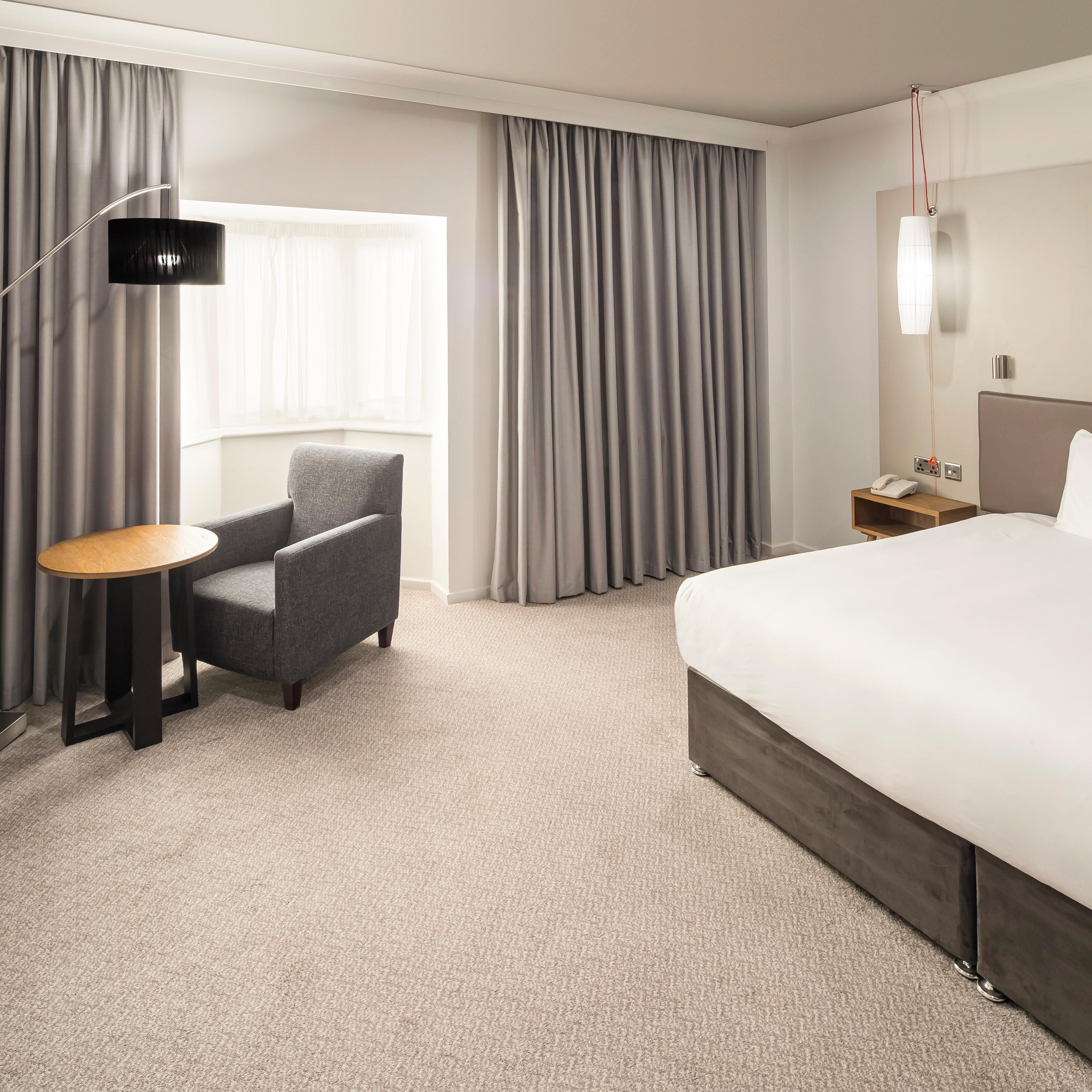 Enjoy your stay in our relaxing and modern King Executive bedroom.