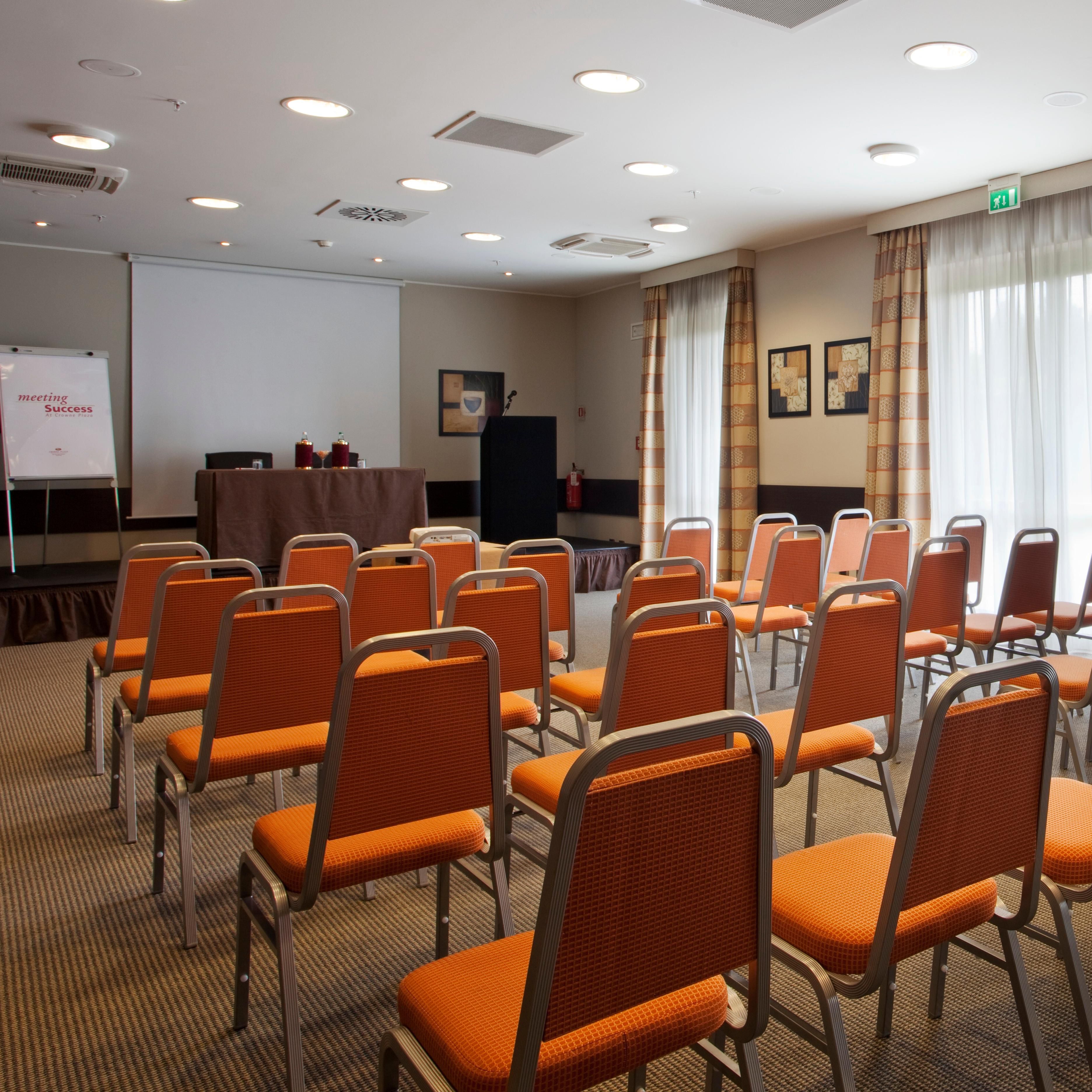 Varese Meeting Room