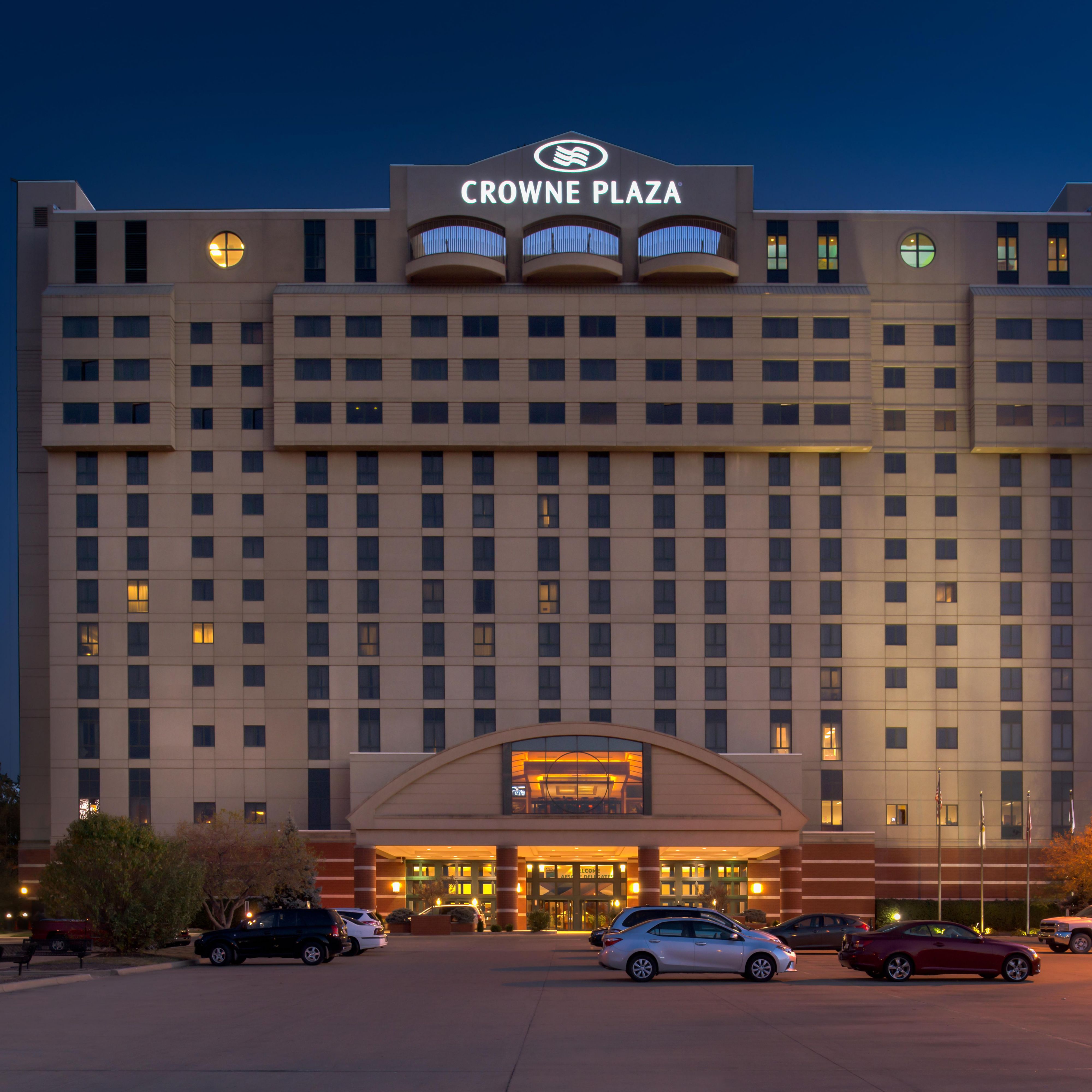 Crowne Plaza Springfield 4177420963 1x1