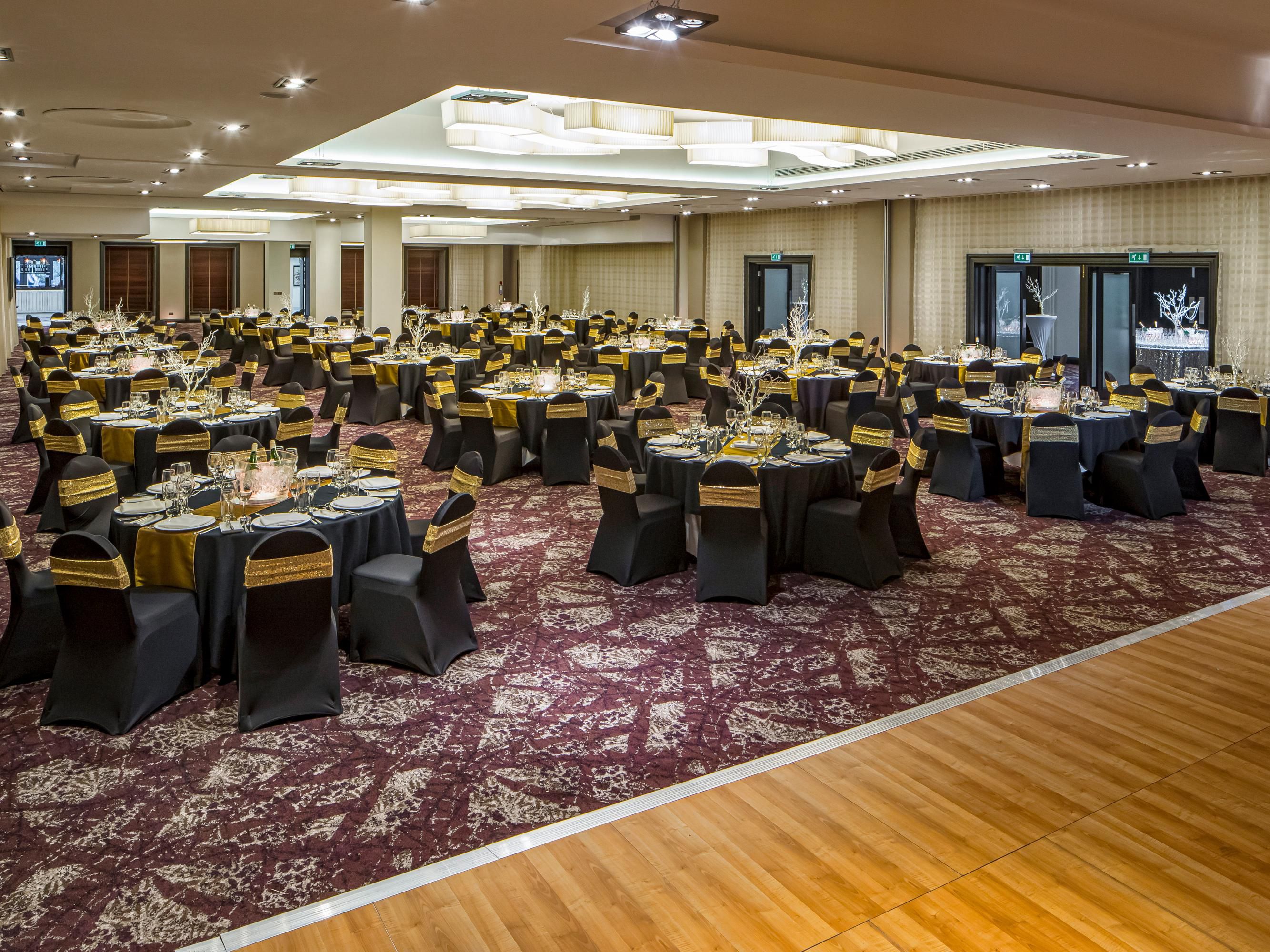 The Grand Ballroom is an impressive room for any occasion.

With capacity for 550 guests, enjoy a sumptuous meal in fantastic surroundings.

The room is tailored to meet your event needs including space for AV and technical equipment as well as ceiling rigging points.
