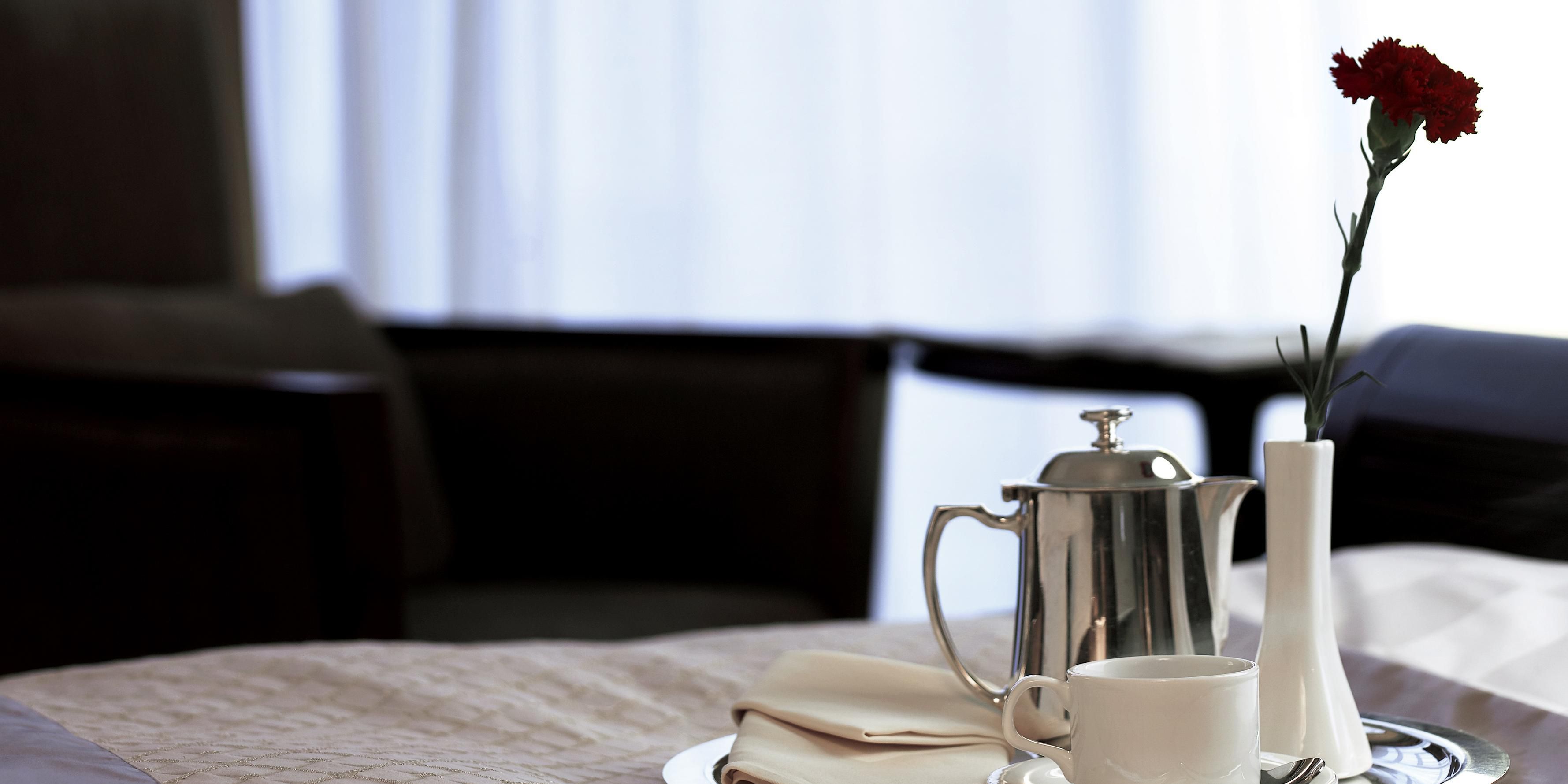 in room dining image