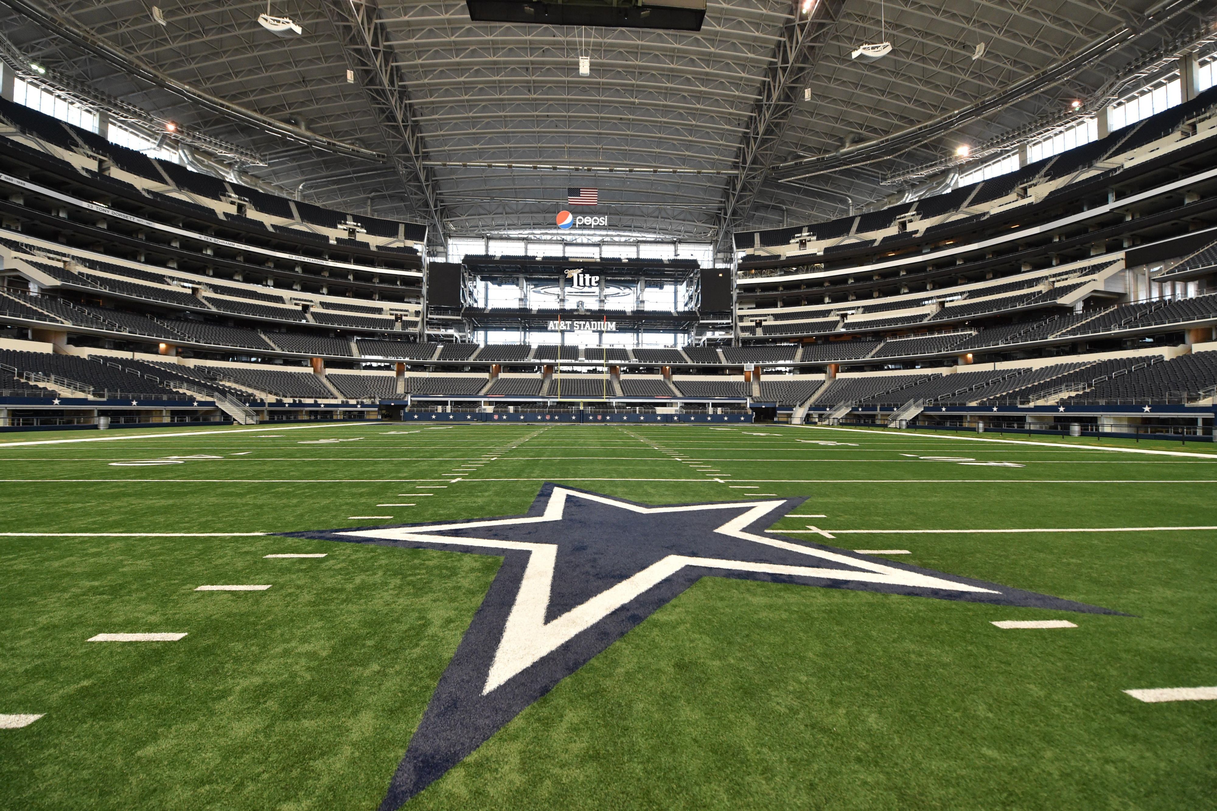 Go Dallas Cowboys! Hotel near Cowboy Stadium!