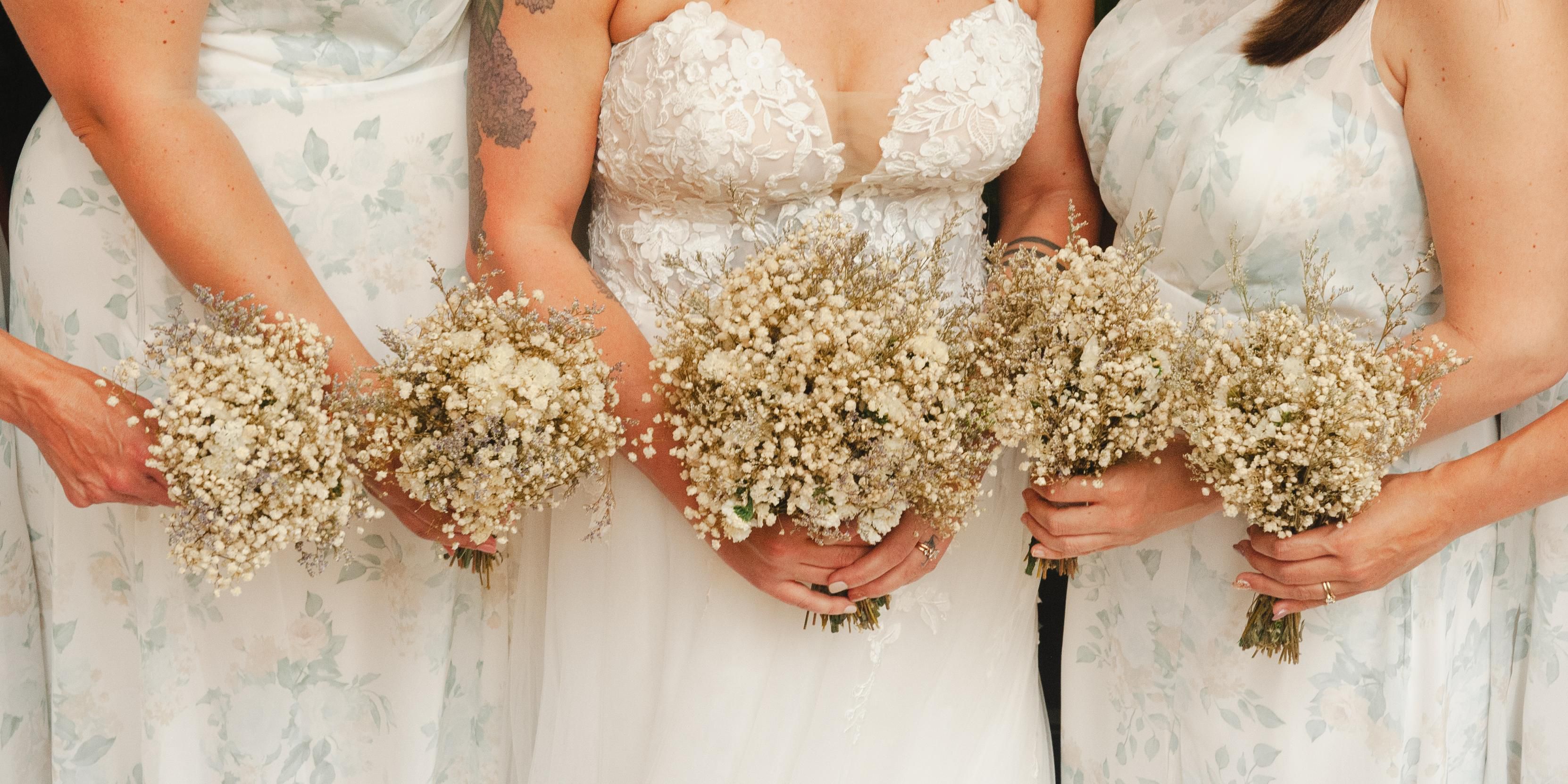 Bride and bridesmaids 
