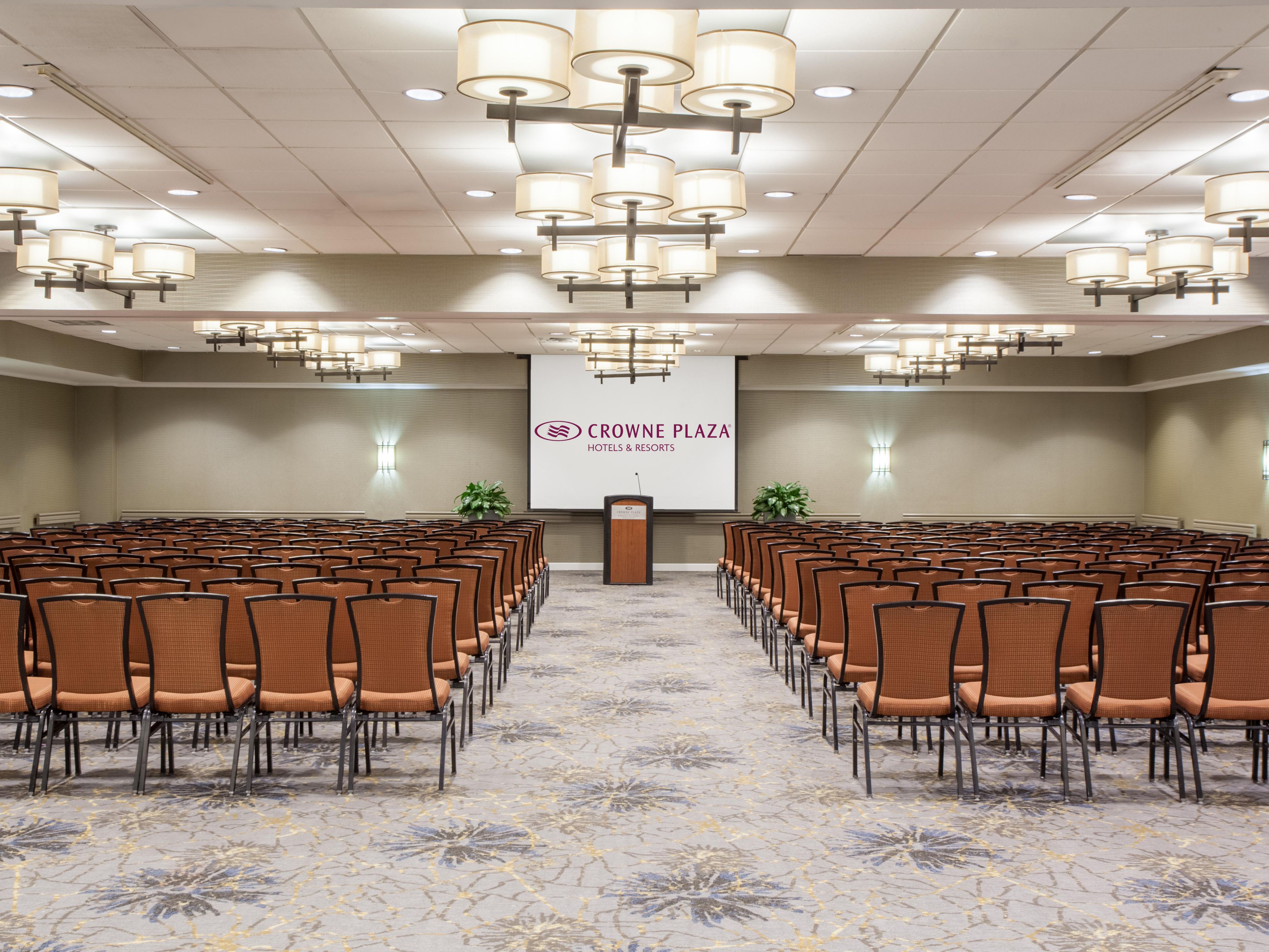 Host your Minneapolis meeting or event in our conveniently located hotel. With seven versatile venues and 8,000 sq ft of event space, including an elegant AiRE Ballroom, we can accommodate up to 300 guests. Catering, planning, and A/V services are available upon your request. 
