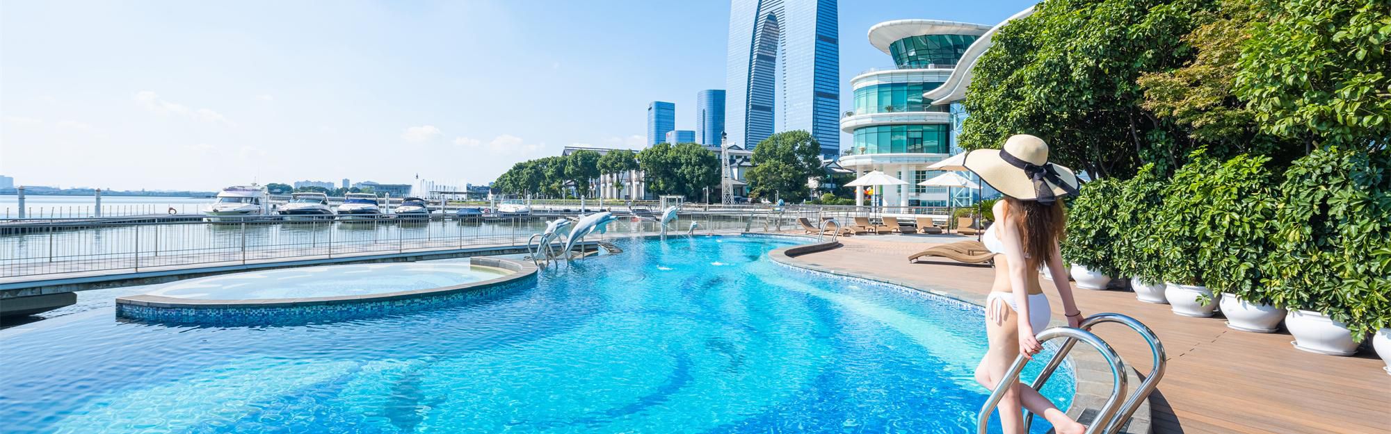 Outdoor Swimming Pool