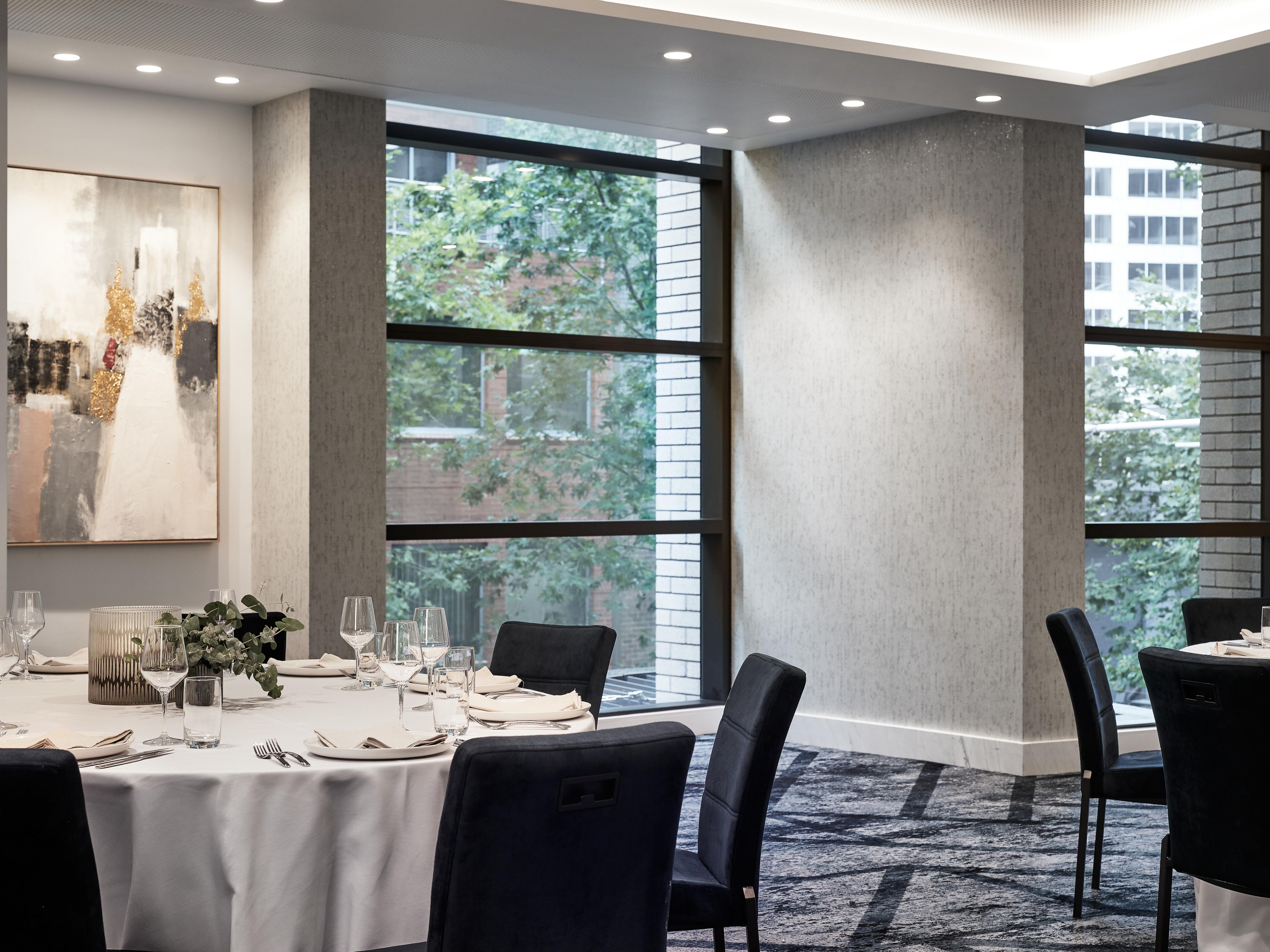 Events are more than schedules — they are milestones. Host yours at Crowne Plaza Sydney Darling Harbour, where meetings become moments. Enjoy up to 10% off for events booked by 31 Aug 2025, held by Mar 2026. Book by 30 Jun 2025 to earn 3X points & 2 Elite Night Credits.