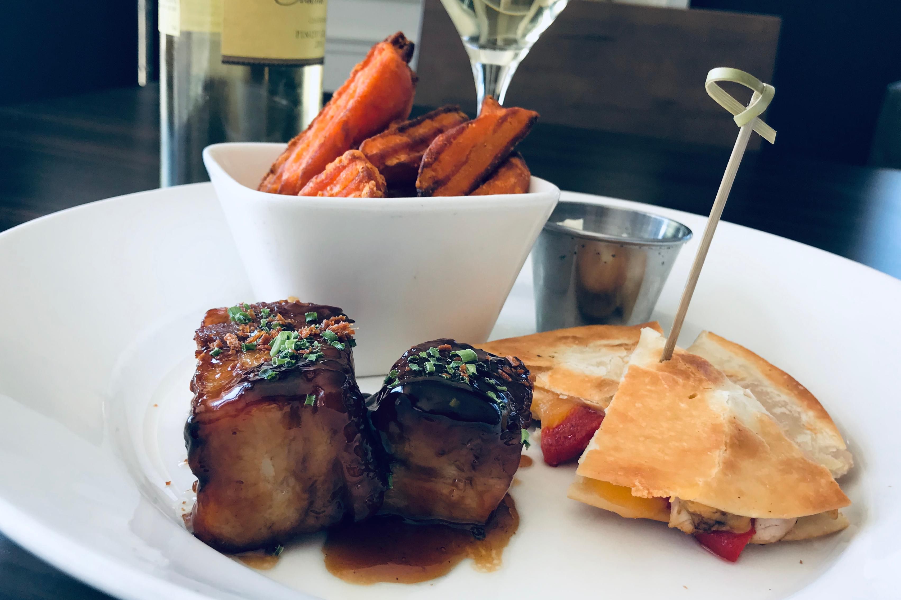 PetFriendly Hotels in New York near Syracuse Airport Crowne Plaza