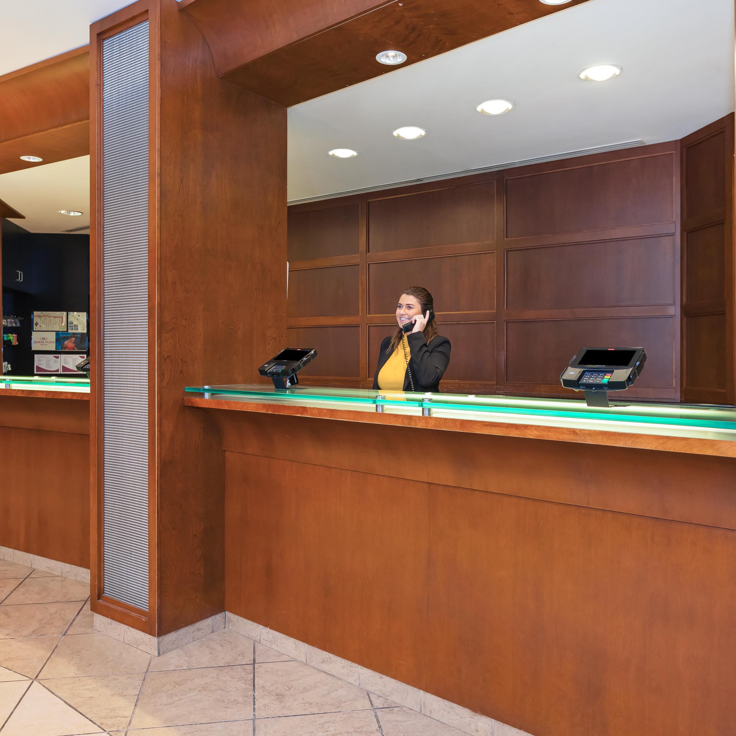 PetFriendly Hotels in New York near Syracuse Airport Crowne Plaza