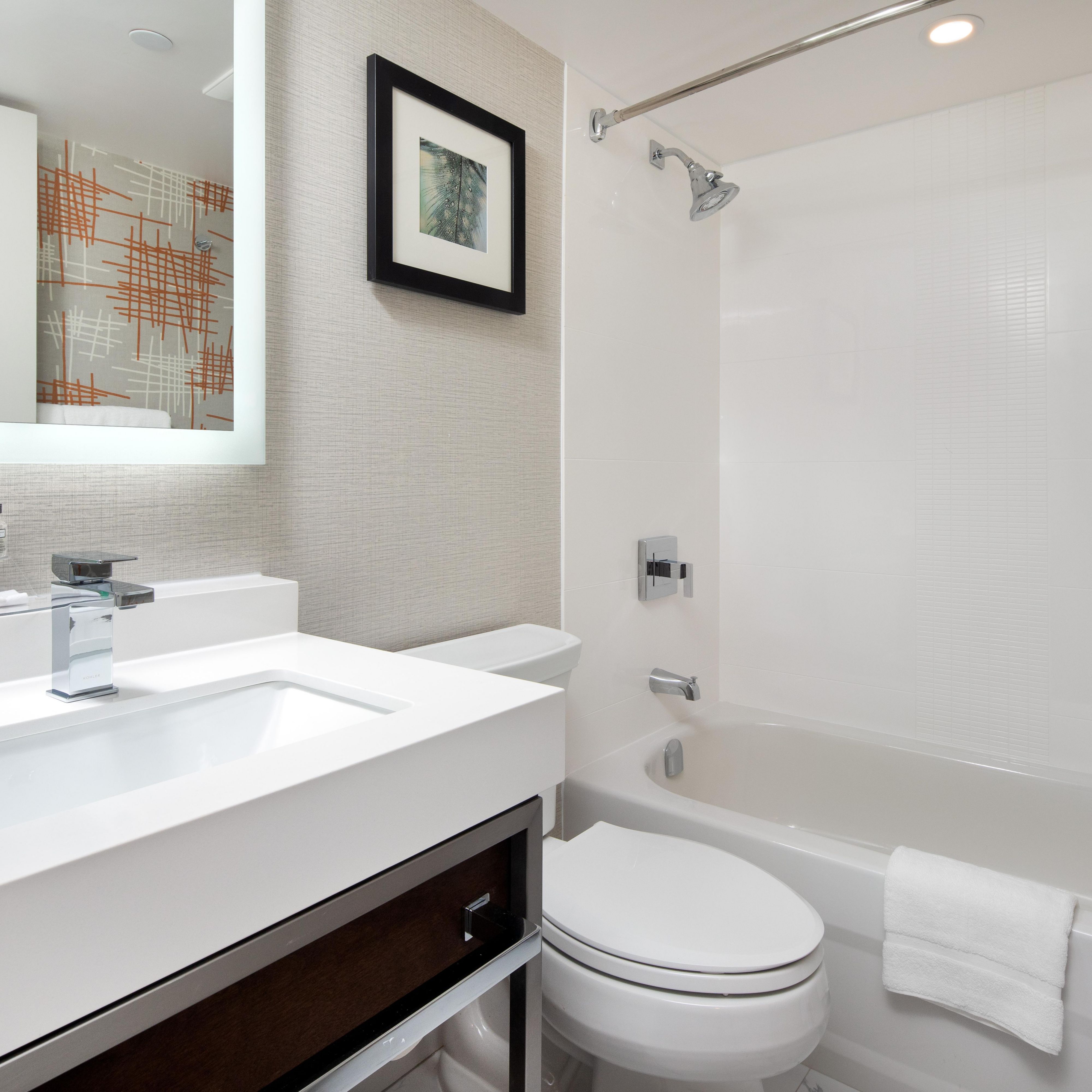 Newly Renovated Spacious And Well Appointed Bathroom