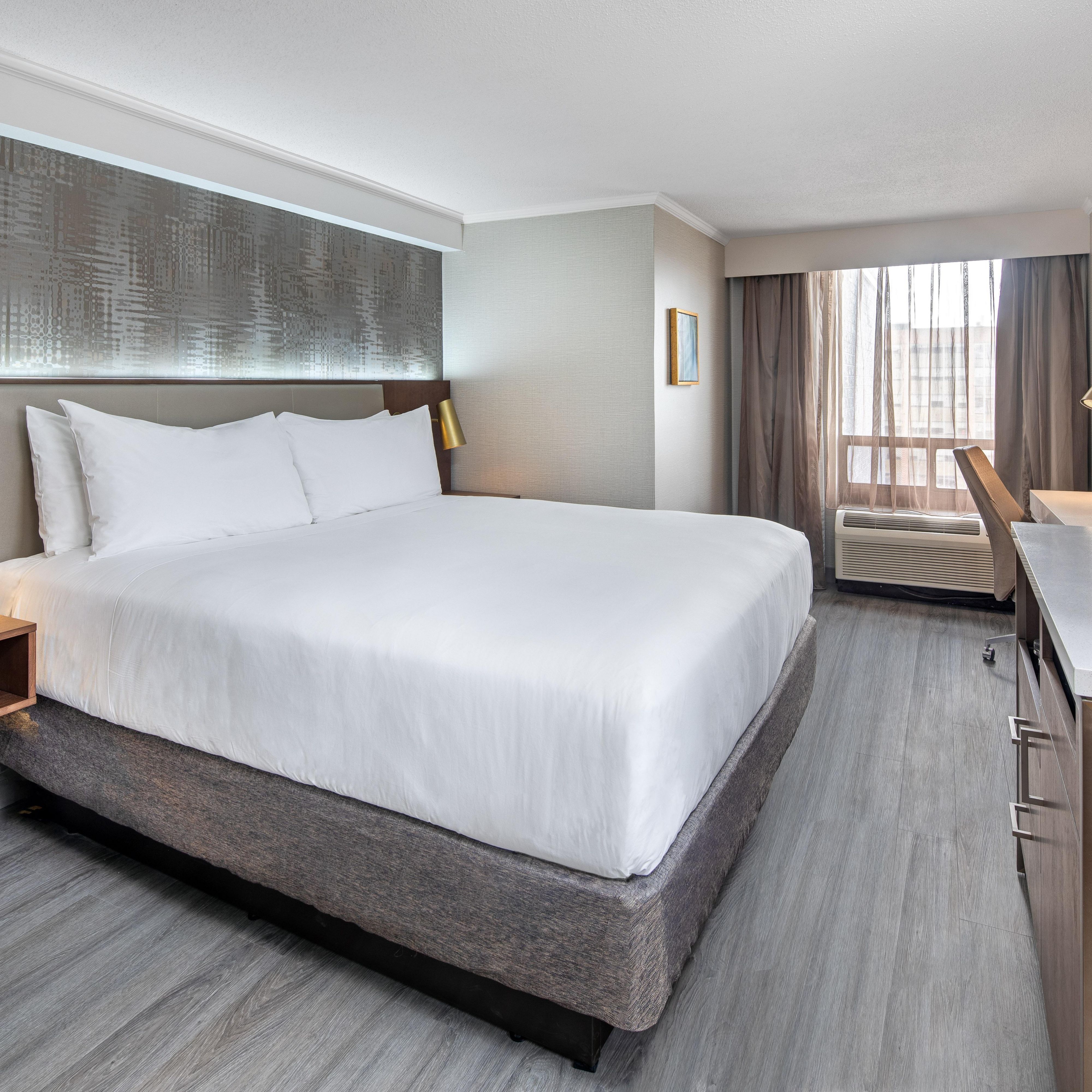 Beautiful new King rooms are equipped with the amenities you need