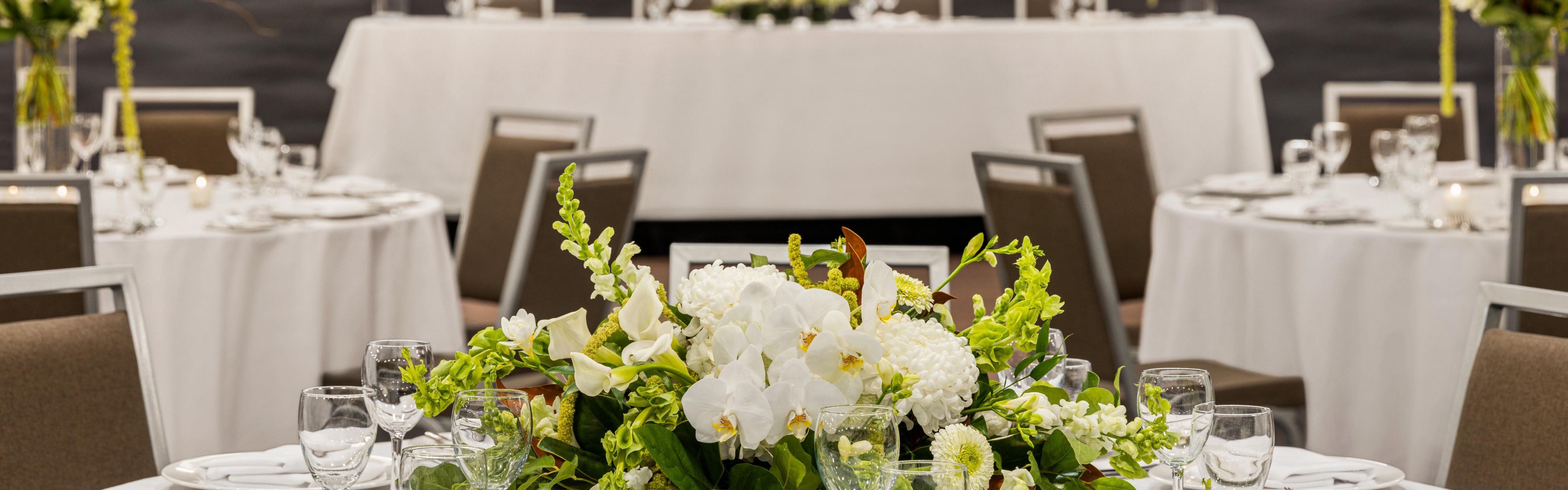 Banquet room Crowne Plaza Toronto