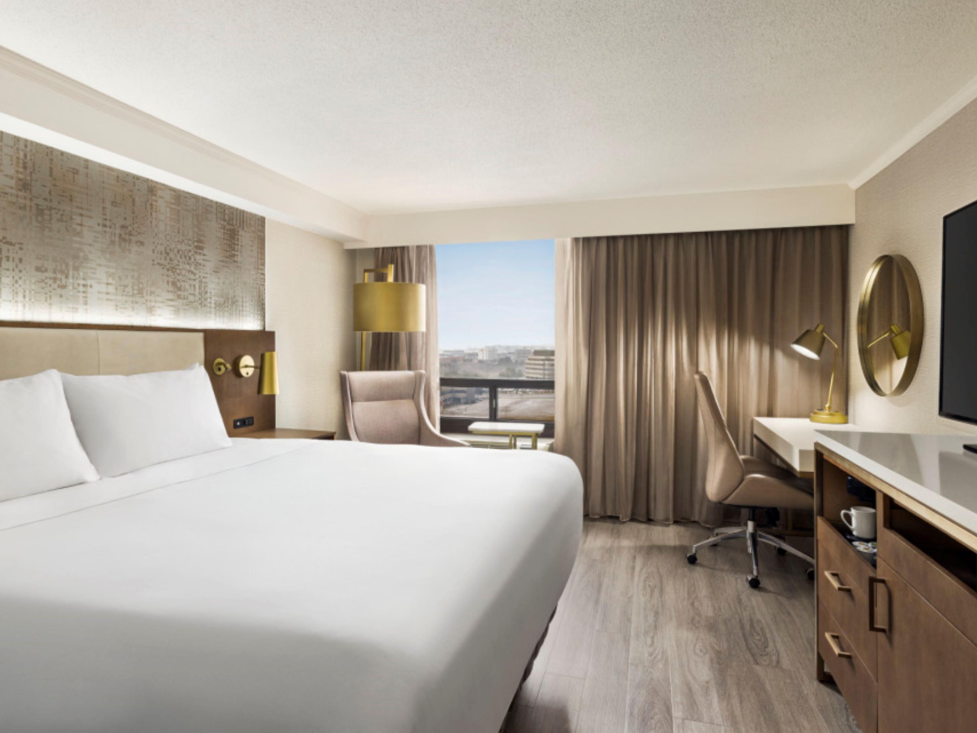 Hotel guest room with view of Toronto