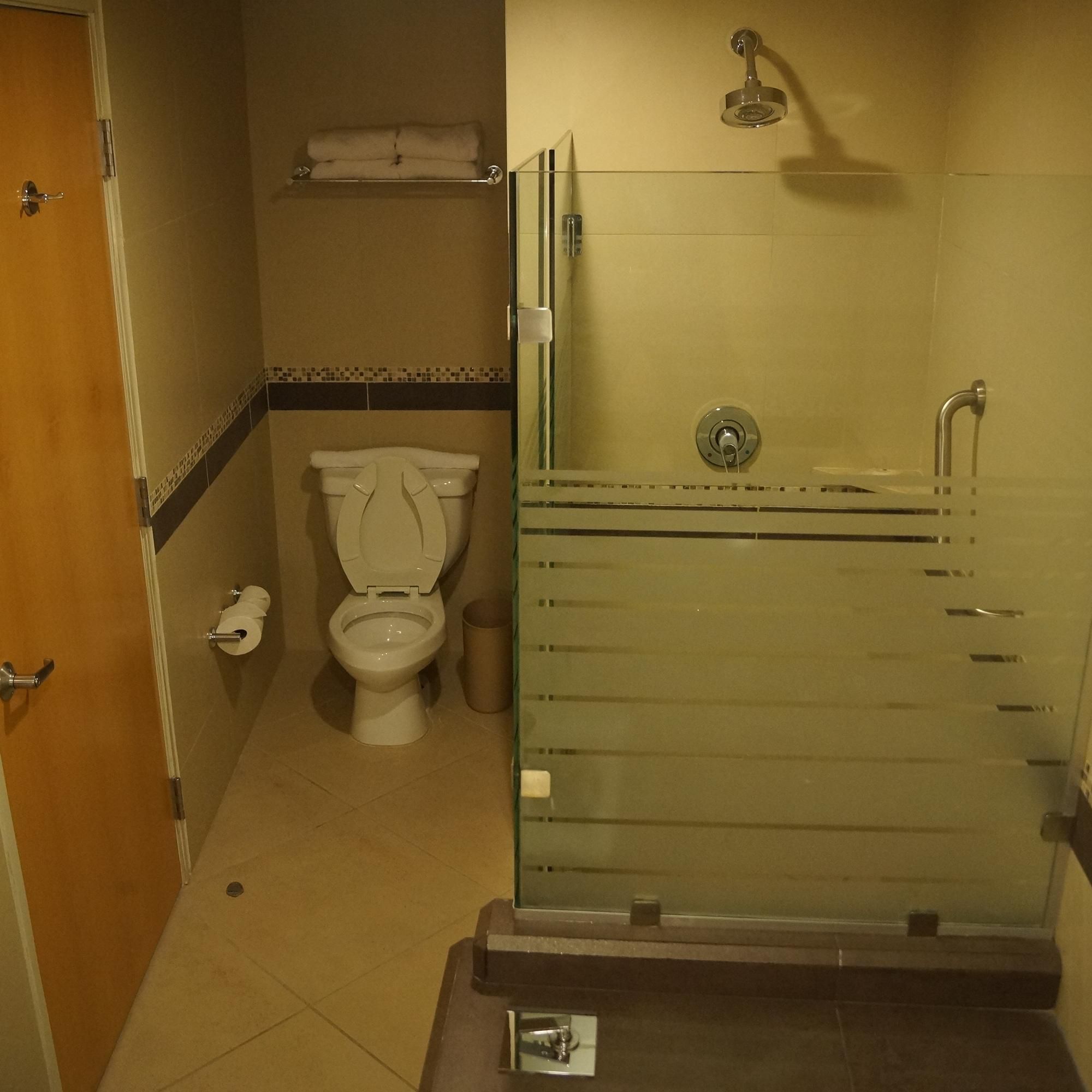 Imperial suite bathroom