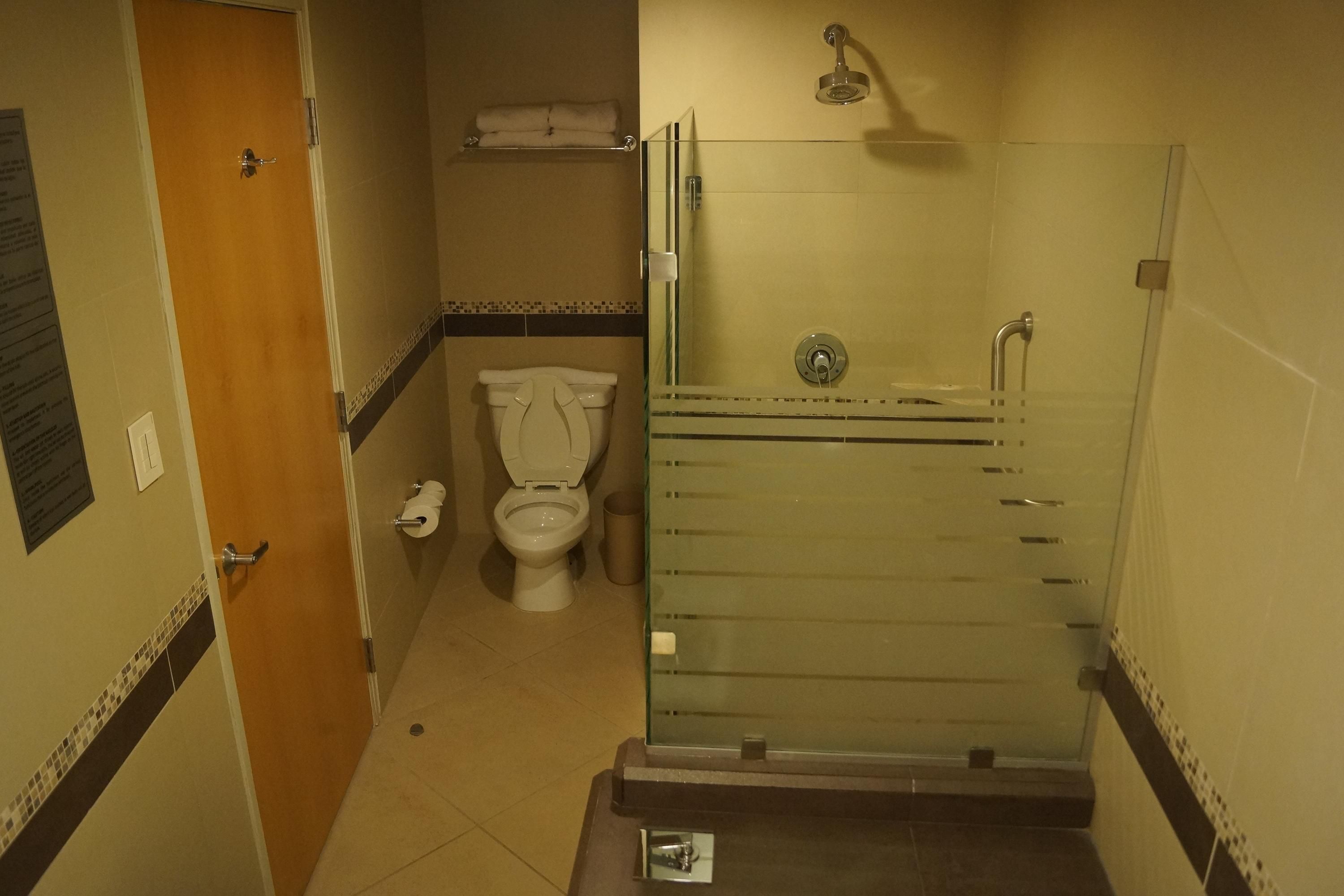Imperial suite bathroom