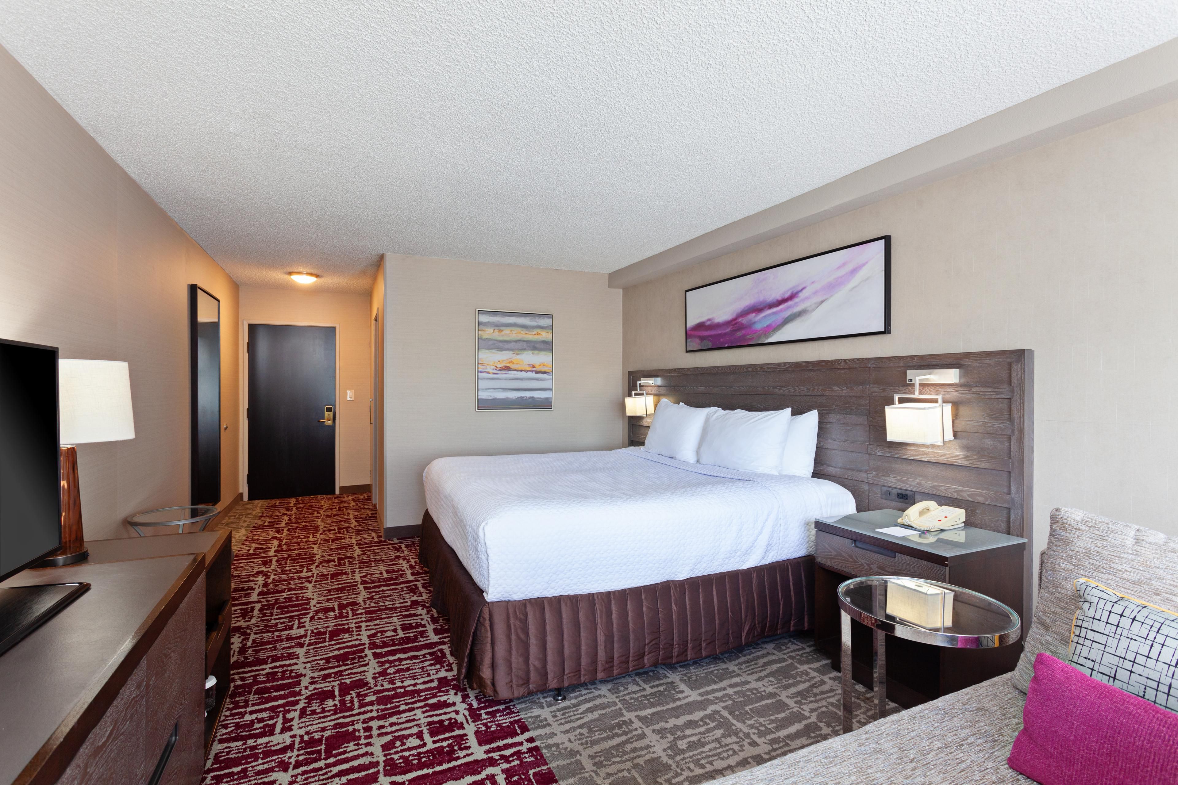 Make yourself at home in our King Bed Executive Room