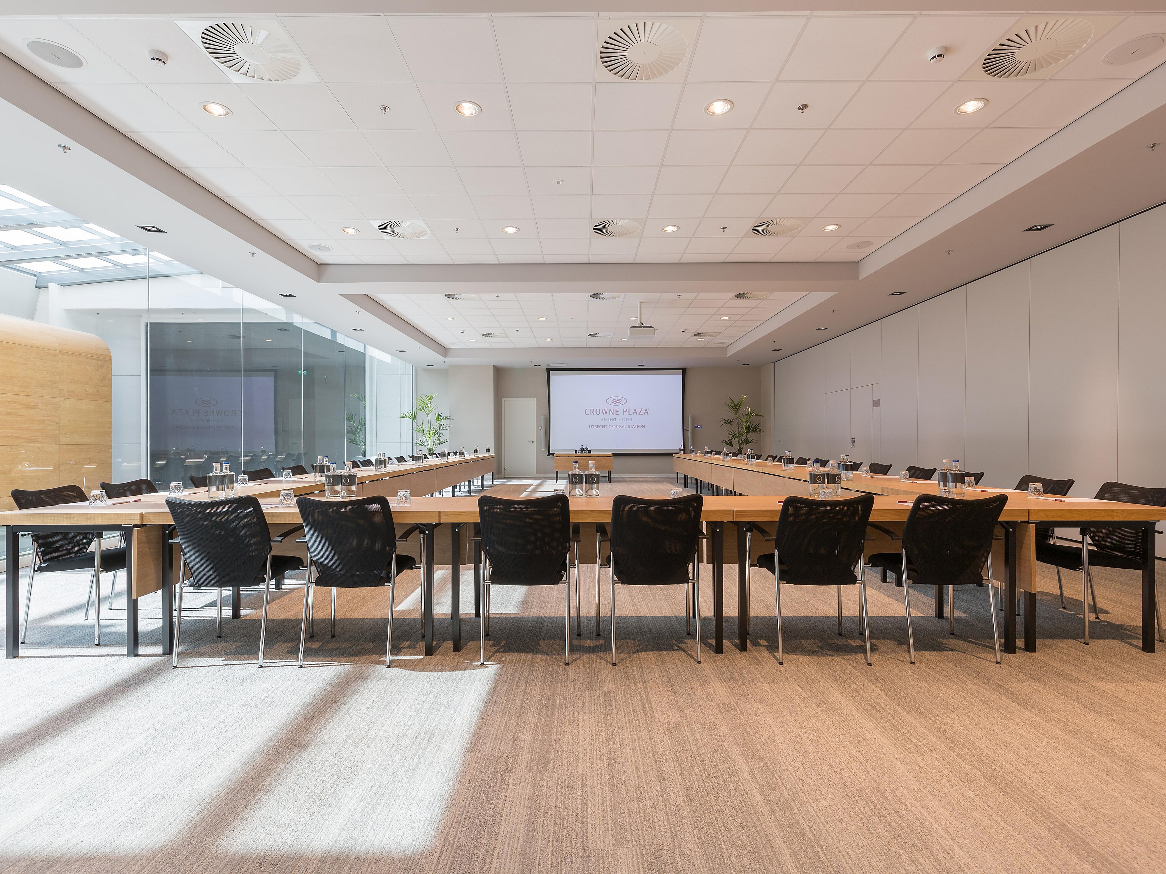 Crowne Plaza Utrecht Central Station Hotel Meeting Rooms For Rent In Utrecht Ihg