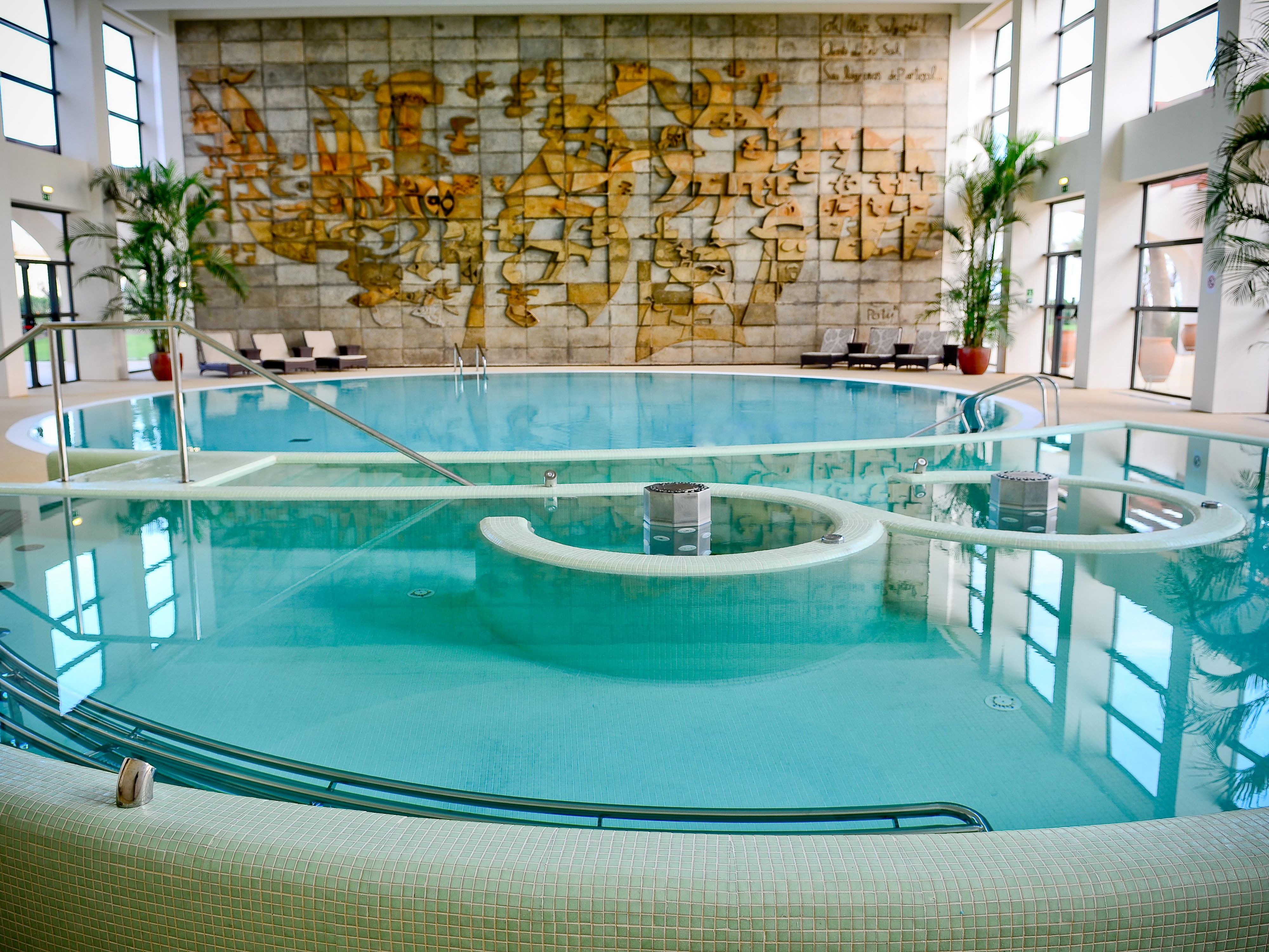 Beauty, spiritual harmony and health are the basis of SPA-procedures in our SPA. Give yourself real pleasure – complete rest and self-care. Be a member of our club!