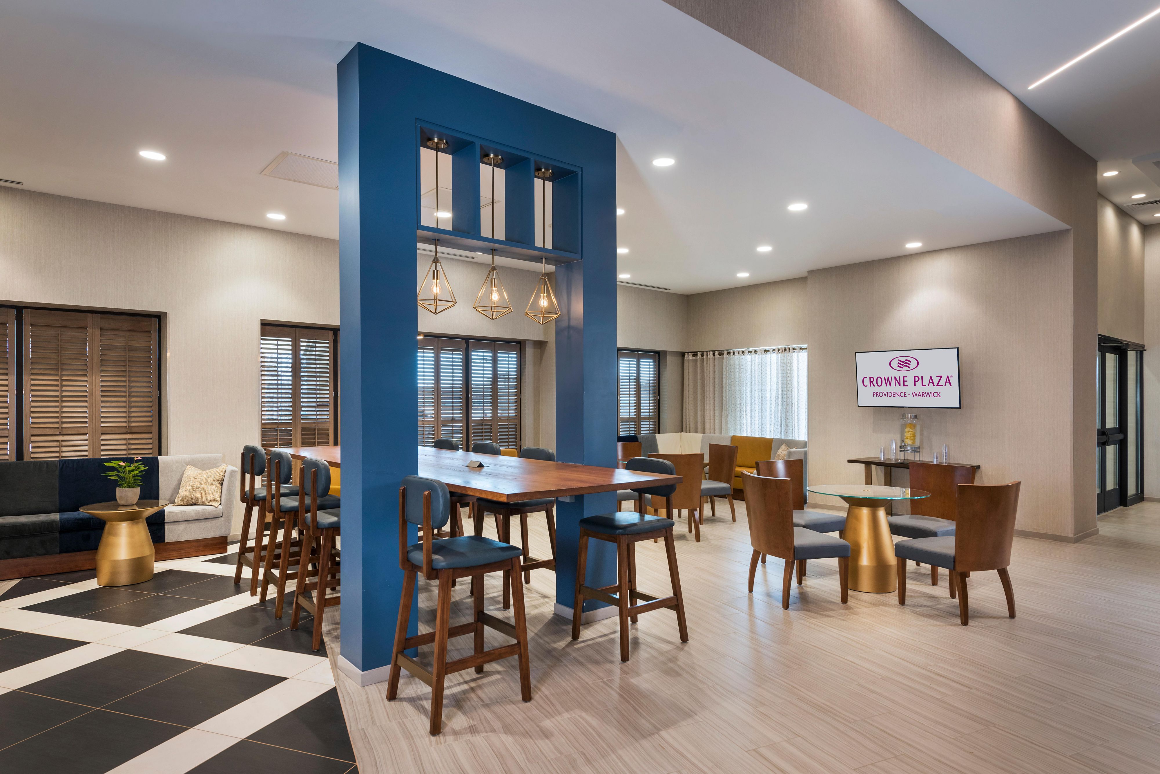 Hotels in Warwick, RI near Providence Crowne Plaza ProvidenceWarwick