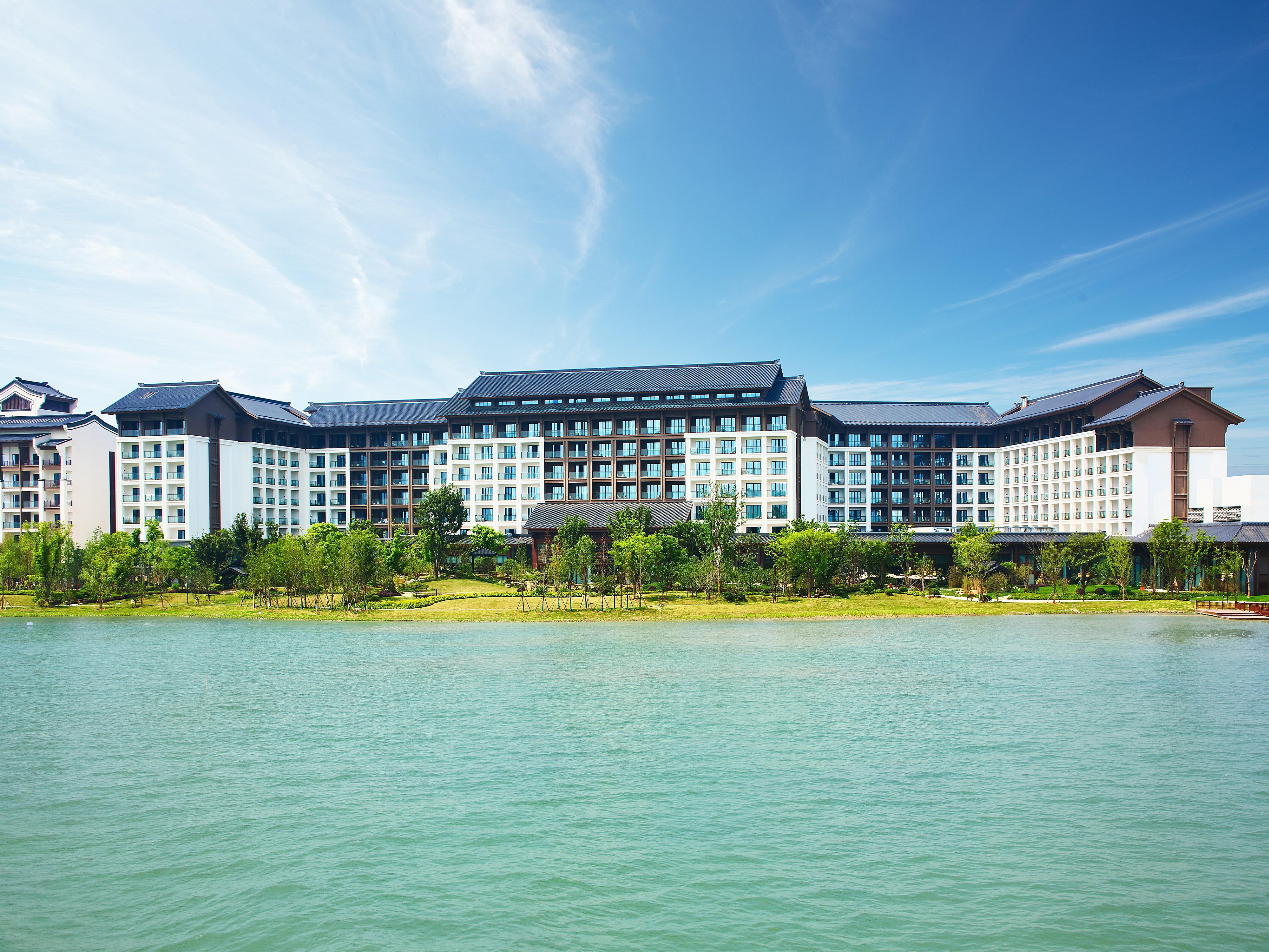 Crowne Plaza Wuxi Lake View Wuxi Js