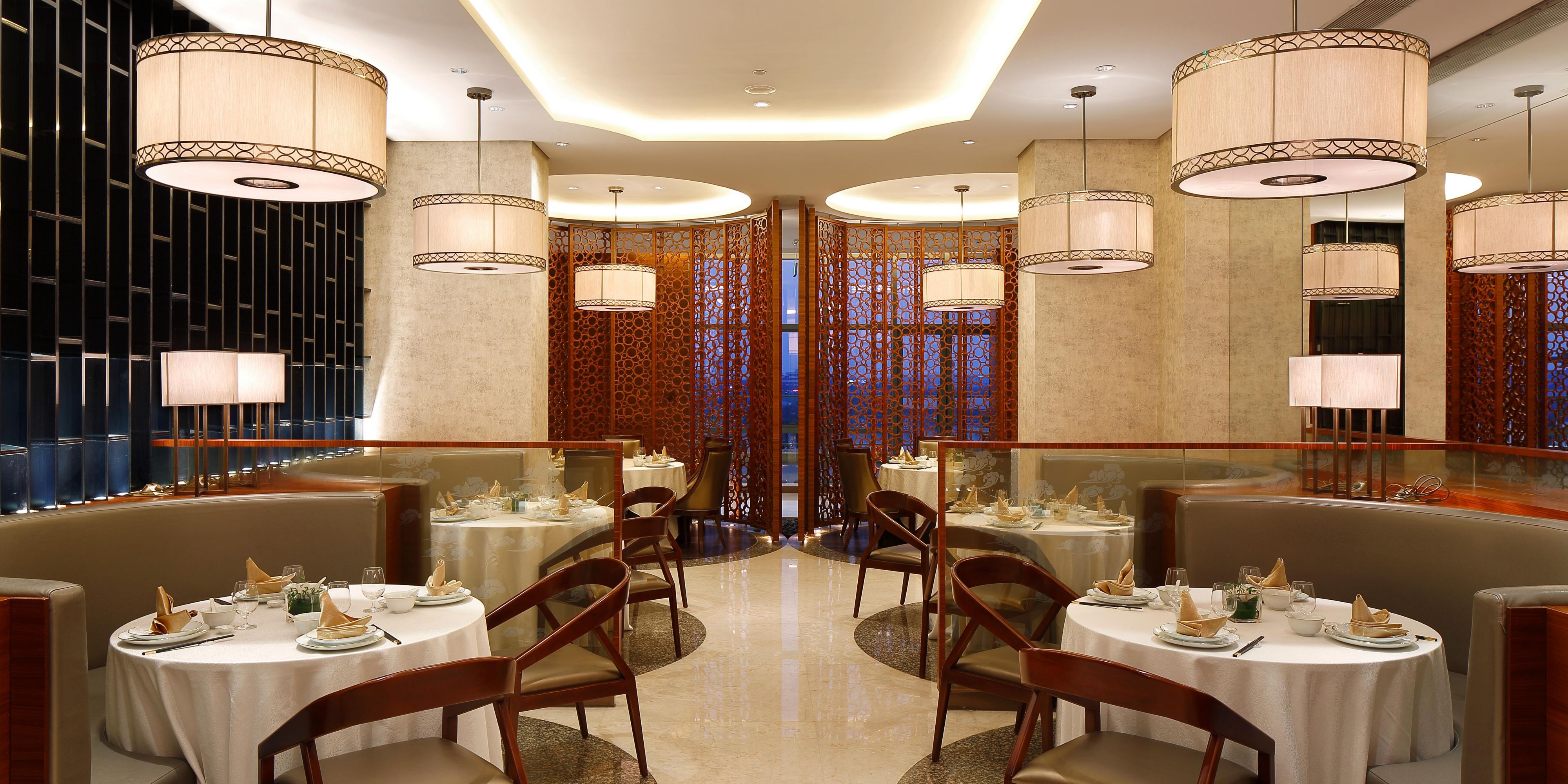 Restaurants Near Yangzhou - Crowne Plaza